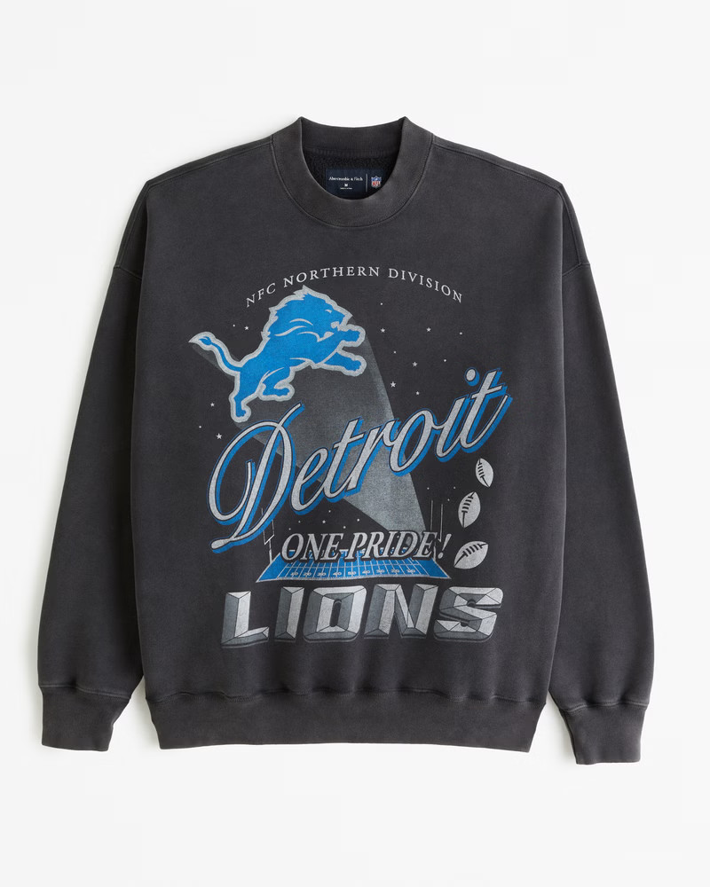 Abercrombie & Fitch Men's Detroit Lions Graphic Crew Sweatshirt in Black - Size XS | Abercrombie & Fitch (US)