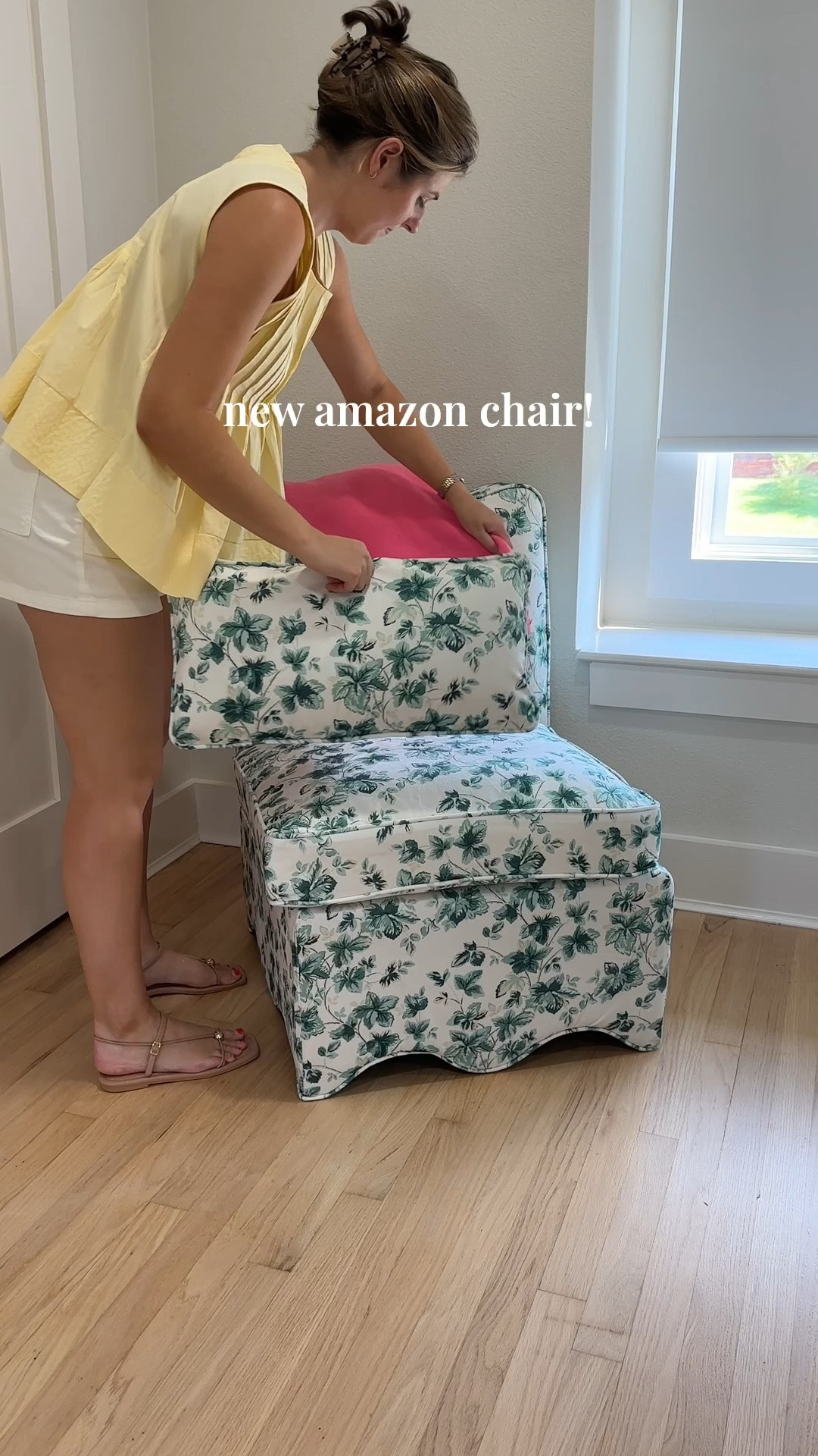 New cutie little chair from Amazon!