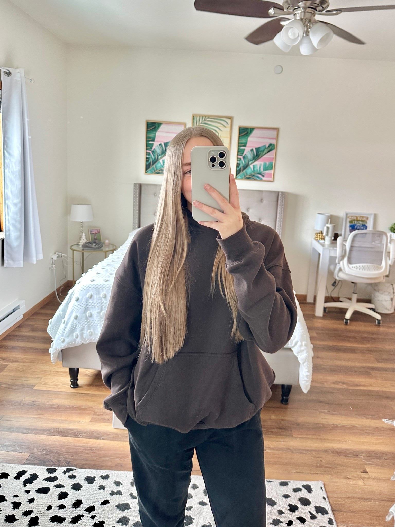 Oversized Women’s Sweatshirt from Target 🤎

**Sweatshirt Sizing: I usually wear a size small, but sized up to a large for that extra oversized feel!**

Gifts for her, teenage girl gift idea, college girl fashion, comfy outfit, cozy outfit, work from home outfit, mom life, loungewear, oversized hoodie, brown sweatshirt, comfortable clothes, winter outfit, teenage girl outfit inspo, women’s fashion, Target fashion finds, affordable clothes

#LTKGiftGuide #LTKootd