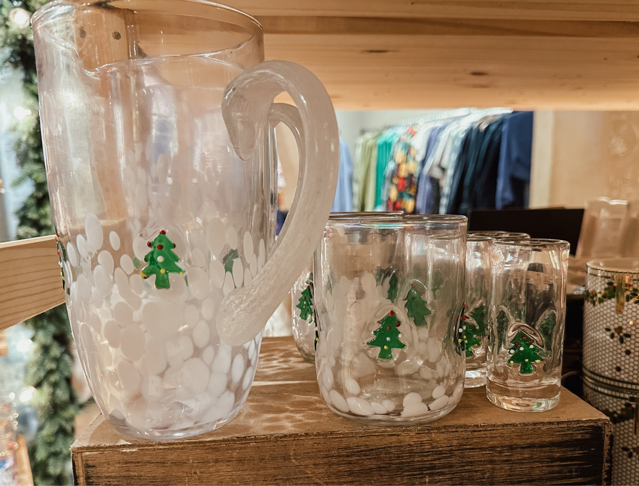 CUTEST anthro drink glasses & serveware!! popped in the store earlier for gifts and i am obsessed with these! also comes in snowman, gingerbread man, & candy cane versions!!! love!

christmas | holiday hosting | anthropologie | festive shot glasses | festive glasses | girly home | 

#LTKhome #LTKfindsunder50 #LTKHoliday