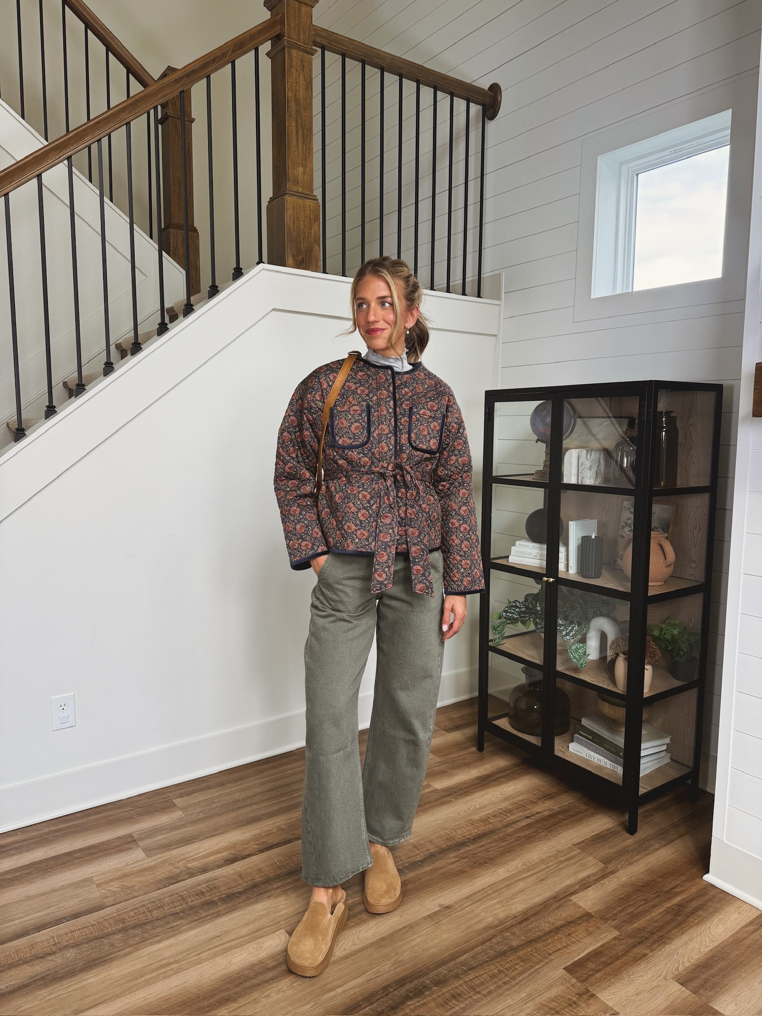 Styling @abercrombie barrel jeans for fall 🍂

#LTKSeasonal #LTKootd #LTKgrwm