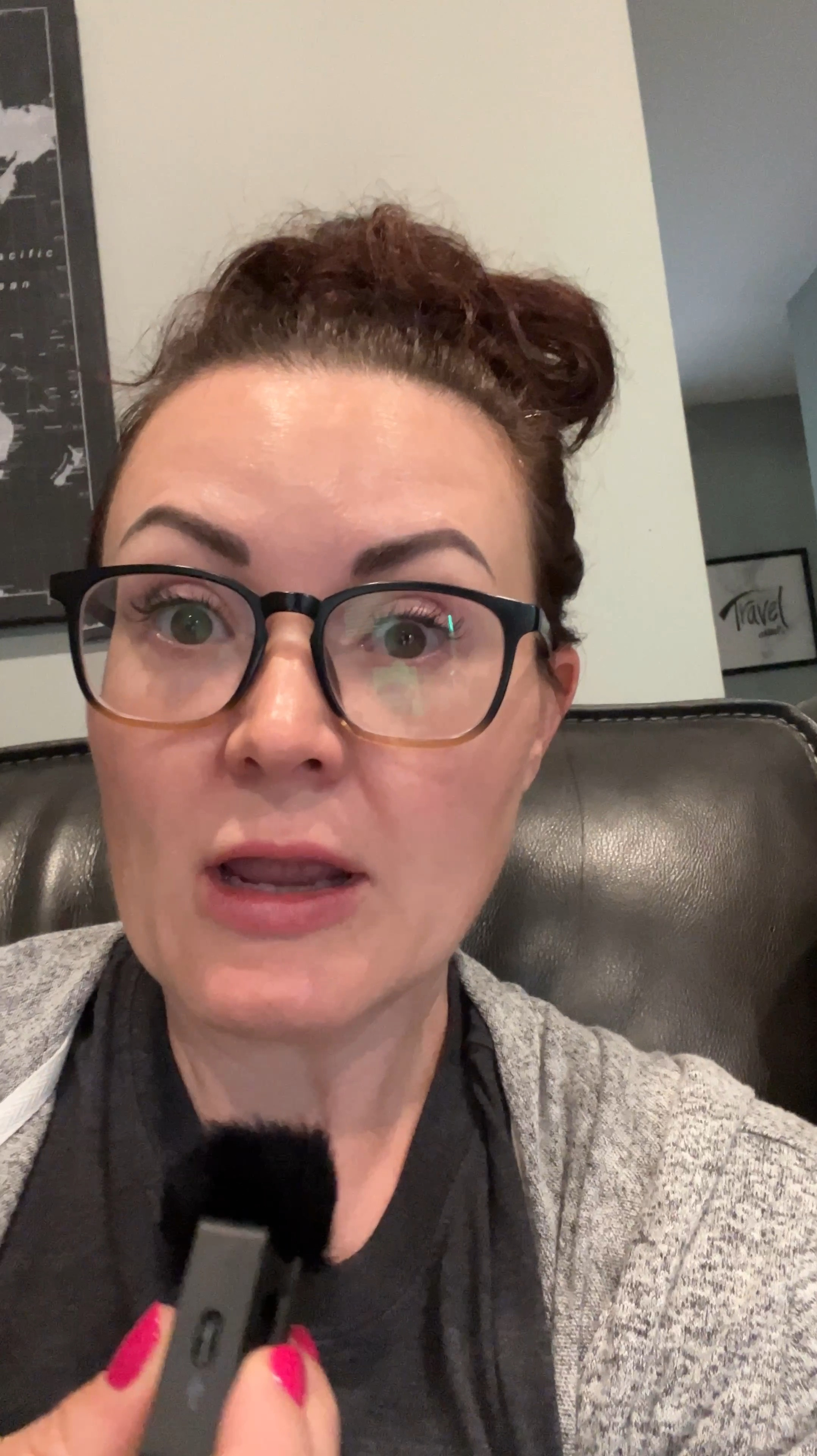 This weekend we did so many different activities and it was go go go. First we made a stop at a local antique/flea market and then we headed to my nieces graduation party, she just earned her associates degree. The next day we headed over to the south side of Chicago for a Serbian folklore dance, graduation and surprise retirement party for Goran‘s former folklore dance teacher. It was a great weekend!

#LTKOver40 #LTKKids #LTKVideo