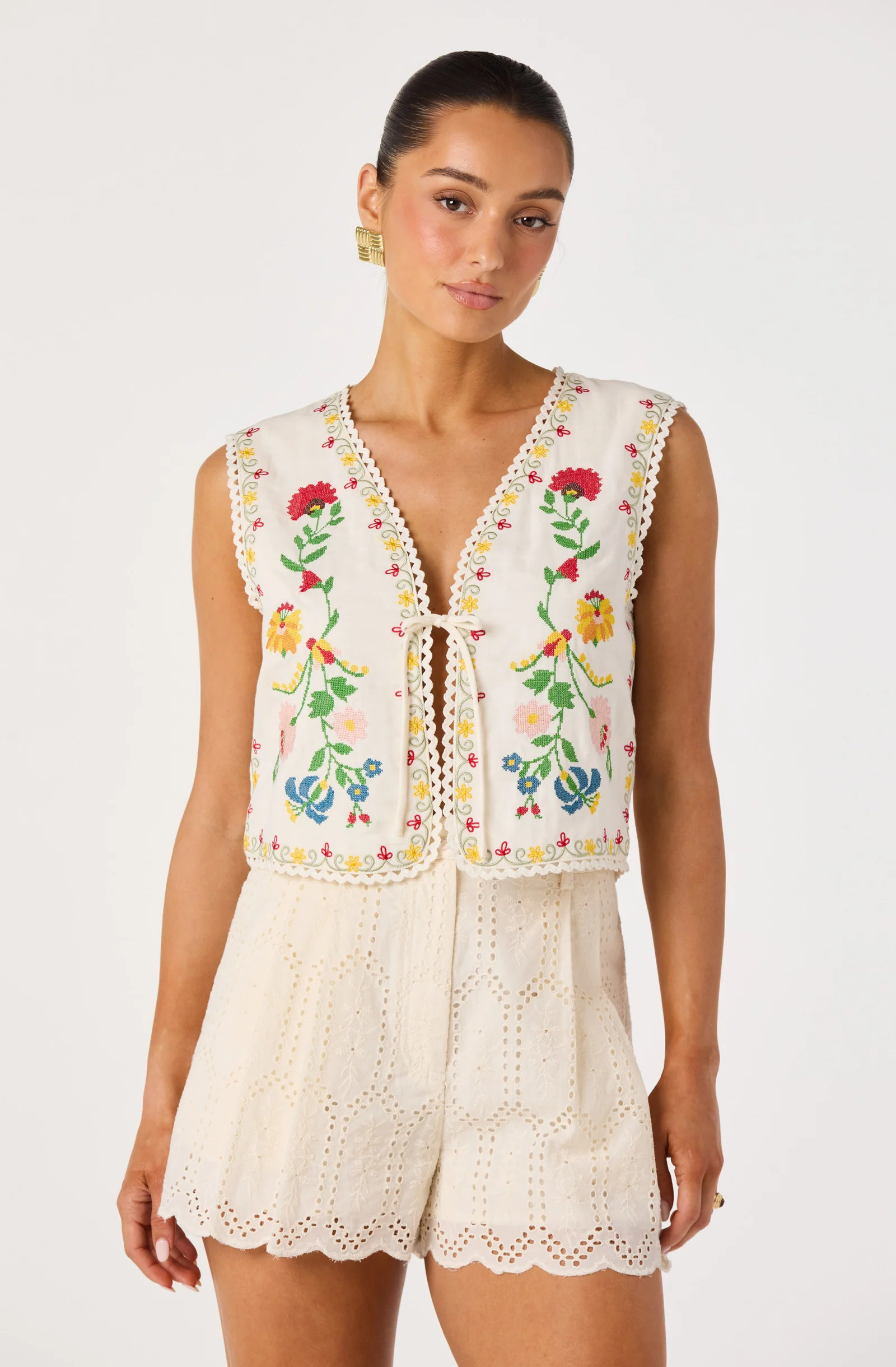 Amina Floral Embroidered Vest | ASTR The Label (US)