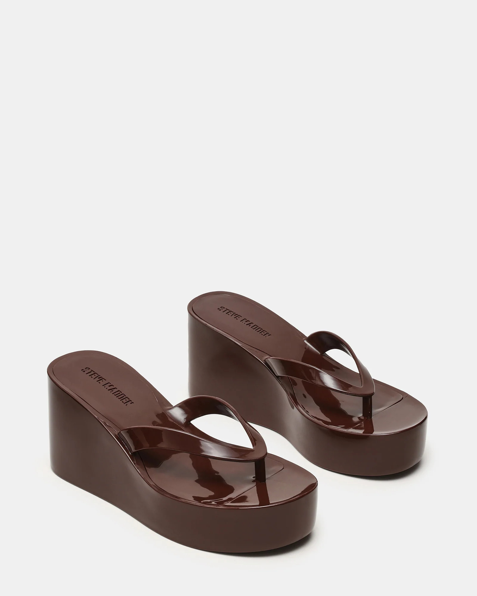 JELLA Dark Brown Thong Wedge Women's Platform Sandal | Steve Madden (US)