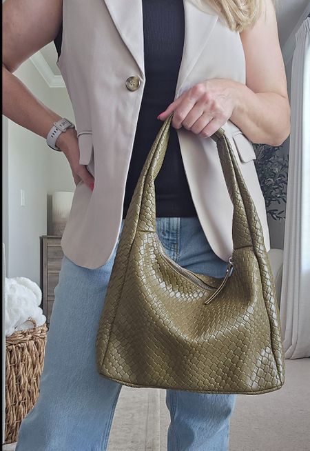Use code: YX415518 for 35% off this bag bringing it to only $16! Amazon accessories, Amazon bag, purse, woven bag, Amazon deal, handbag

#LTKitbag #LTKsalealert #LTKstyletip