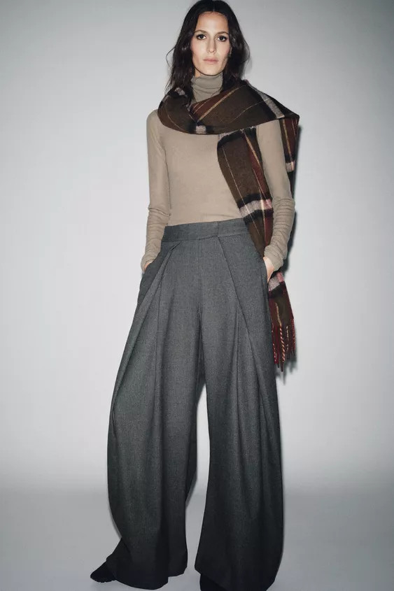 ZW COLLECTION PINSTRIPE WIDE LEG PLEATED PANTS | Zara US