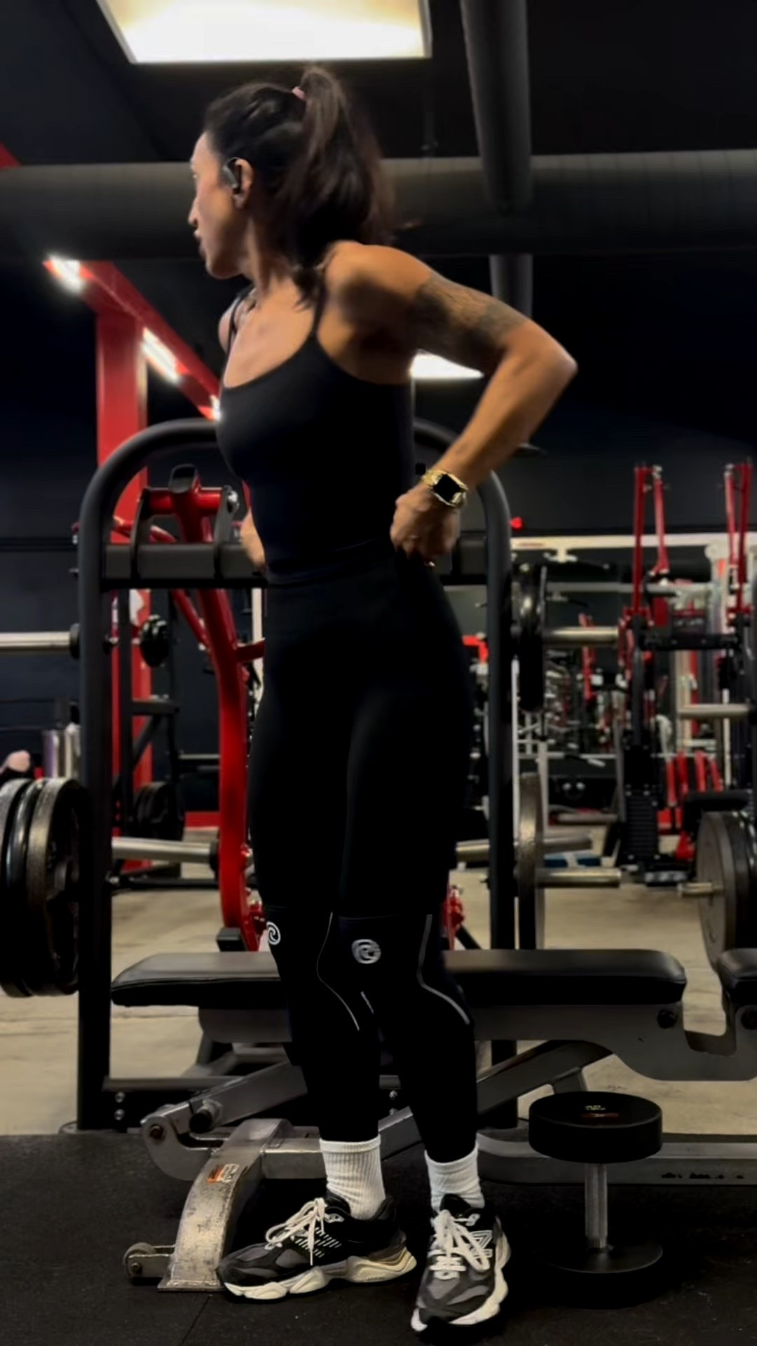 The Redband Knee sleeves have been a game changer on leg days 🫠🙌🏽 

#LTKGiftGuide #LTKActive #LTKOver40