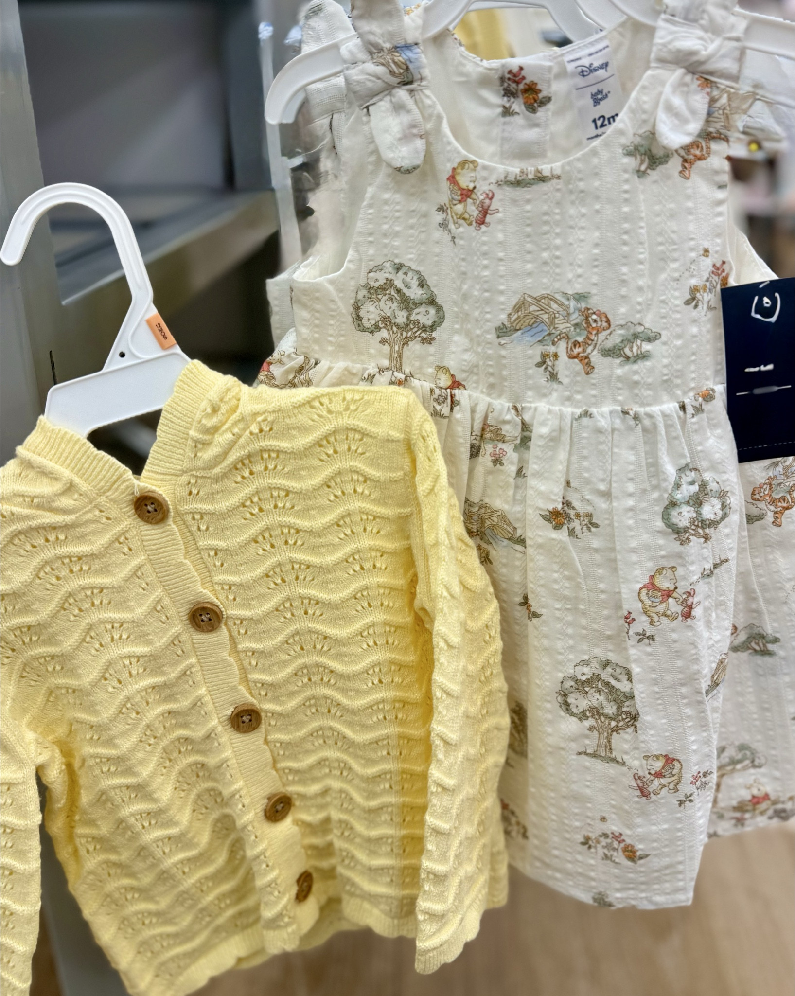 OMGGGG the new Winnie the Pooh baby collection at Carters is SO insanely cute and it’s all 25% off!!! 🥹💛
-

#babystyle #pooh #poohbear #winniethepooh #disney #carters #OshKoshBgosh #babyboy #babyboystyle #babyboyoutfit #babyboyclothing #babyboyontheway #targetstyle #carters  #babygirl #babyclothes #girlmom #momofgirls #babygirlonetheway #babygirlstyle #girlmom