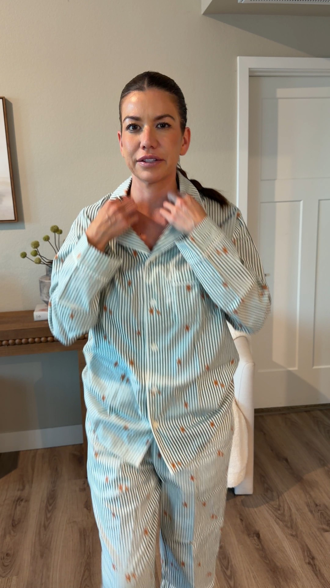 i'm wearing the men's set in a size small ! 

#LTKGiftGuide #LTKHoliday #LTKSeasonal