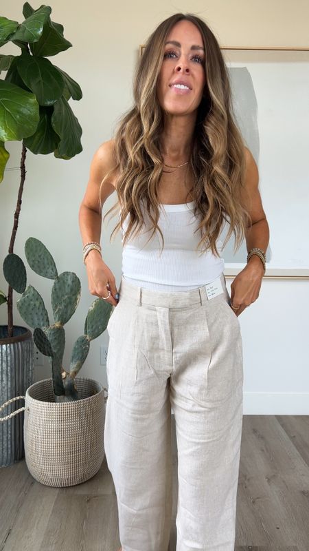 These linen pants are sooo good! And not to mention, so comfy! Wearing an xs in the tank and a size 26 regular in the pants! 

#LTKVideo #LTKSeasonal