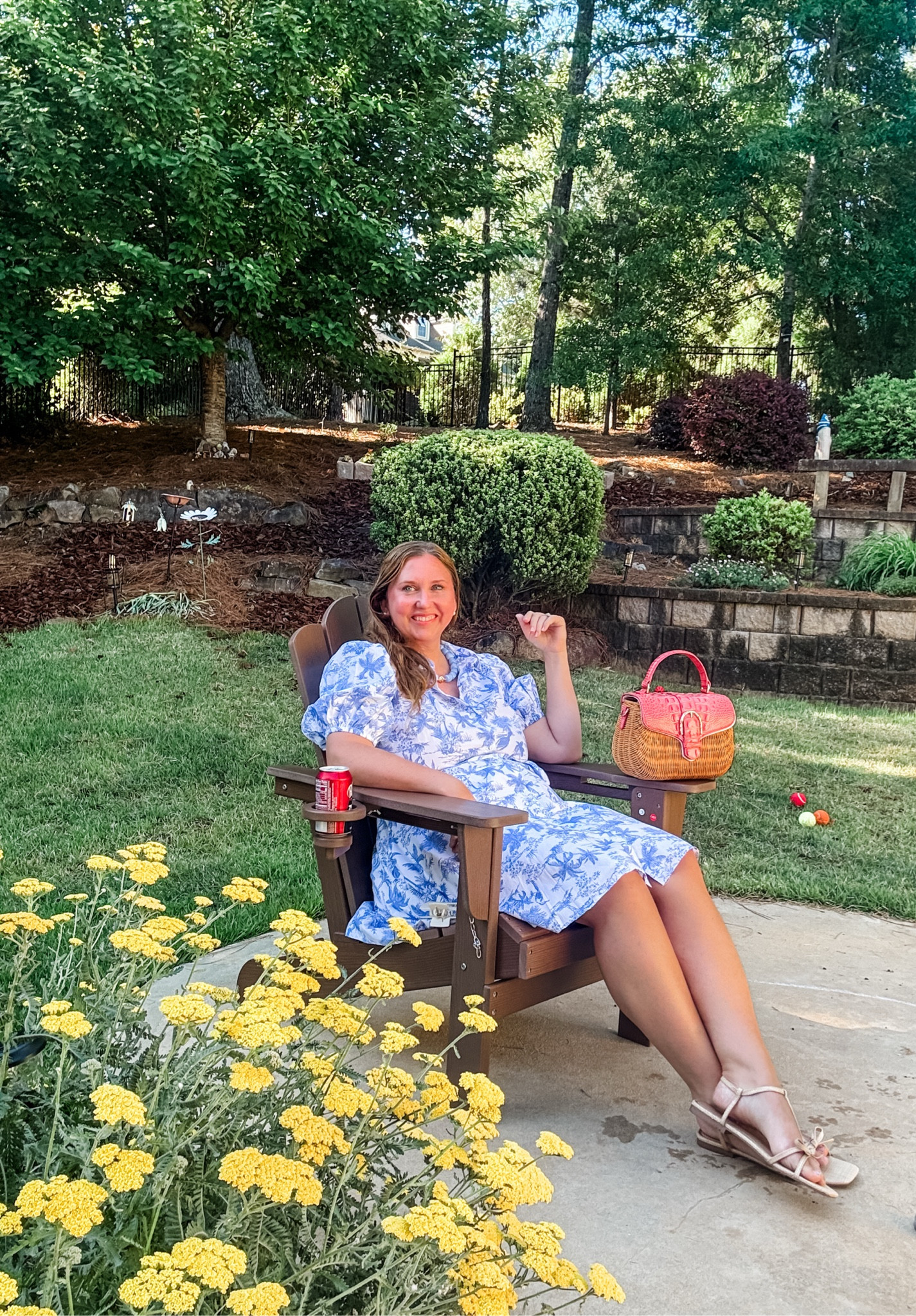 It’s time for summer and outdoor spaces! 

Head over to my LtK for everything I am putting at my new home OUTDOORS to expand my living to the outdoors while in Ga! #newhome #outdoorliving #outdoorfurniture #livinglargeinlilly #grandmillennial 

#LTKdayinmylife #LTKHome #LTKMothersDay