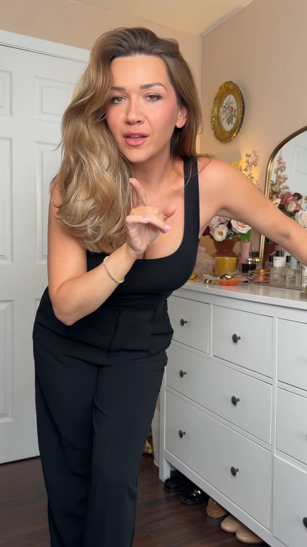It’s conference seasoooooon!!! Let’s GO 💻🛩️☕️📊

Got a conference coming up and want to pack concisely? I’ve got you! 

I’ve selected one super versatile base (you likely already own a black tank and black trousers) and have built 5 different looks around them, following the pattern of most conferences I’ve attended. :et me know if there is an event you have coming up that I didn’t account for, as different industries definitely lean in to different conference structures / sessions/ events!

BASE: Old Navy $7 | Medium + Target $24.50 on sale (reg $35)

TRAVEL LOOK: 
Cardi: Cupshe $38 
Sneakers: @Samedelman Leather (this color is out of stock, avail in 4 others!) $100 
Carry-on: Calpak 
Tote: Amazon $49.99

Welcome Dinner
Top: Nordstrom $80 (linked similar under $50!)
Shoes: Franco Sarto Leather $60
Bag: Amazon $33

Session Day 1 Look 
Top: WHBM top (old,inked similar!)
Shoes: Franco Sarto Leather $60
Tote: Amazon $49.99

Client Dinner
Cardigan: Aritzia $138 (this color is out of stock, 7 still available!)
Heels: Mango $79
Bag: Amazon $33


Session Day 1 Look 
Cardigan: Old Navy Cotton $25
Shoes: Franco Sarto Leather $60
Tote: Amazon $49.99

TRAVEL LOOK: 
Cardi: Cupshe $38 
Sneakers: @Samedelman Leather (this color is out of stock, avail in 4 others!) $100 
Carry-on: Calpak 
Tote: Amazon $49.99

#LTKootd #LTKgrwm #LTKWorkwear