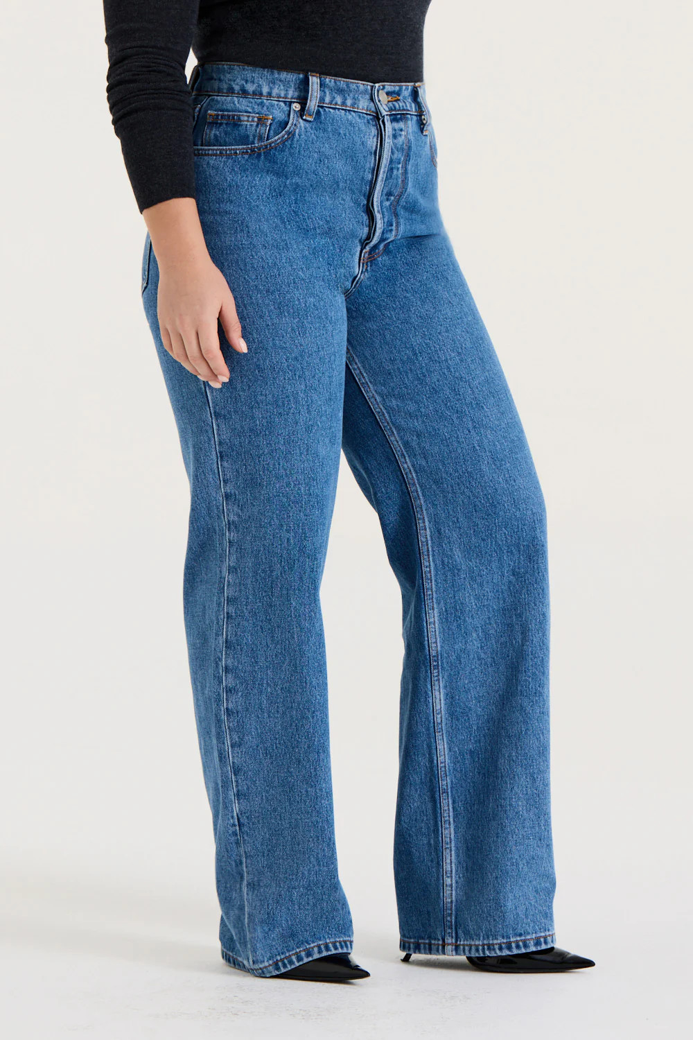 Valentina Petite Jean | Henne