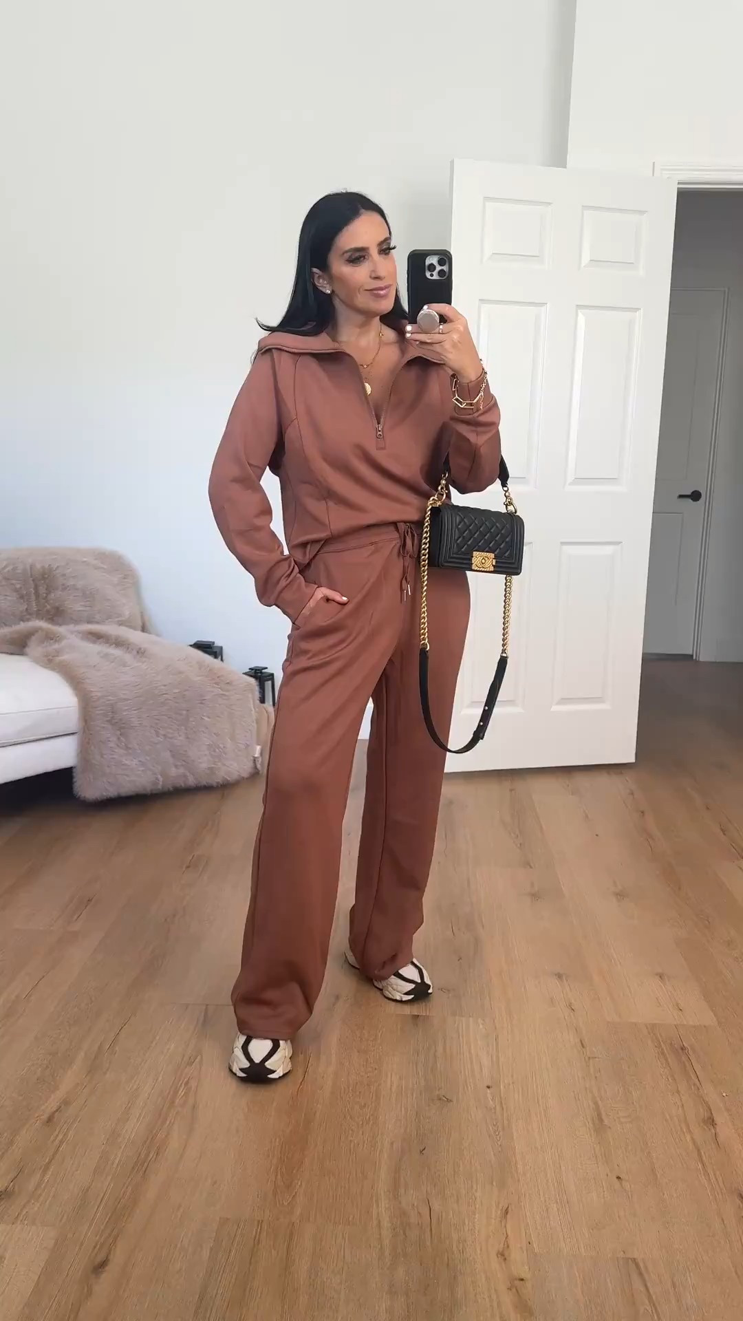 Feels like Spanx two piece set wearing size medium. 