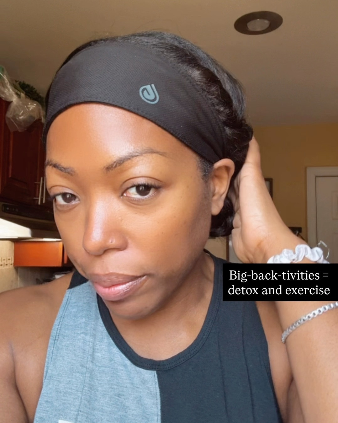 How to maintain hot mom status during the holiday season!! 

#LTKdayinmylife #LTKfitnessgoals #LTKselfcare