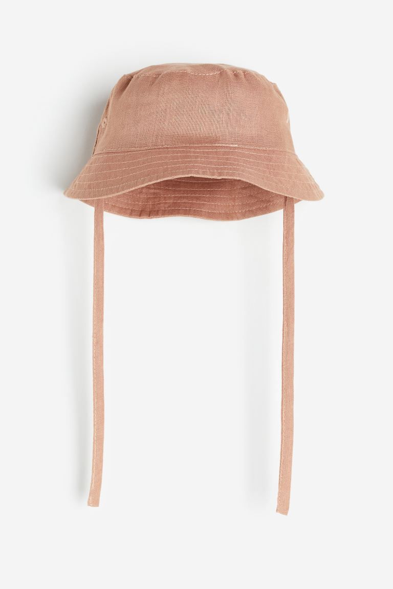 Sun hat | H&M (UK, MY, IN, SG, PH, TW, HK)