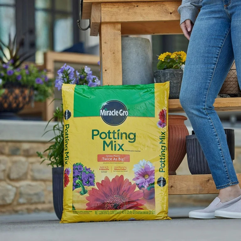 Miracle-Gro Potting Mix, For Indoor or Outdoor Potted Plants, Flowers, Shrubs, 25 qt. | Walmart (US)