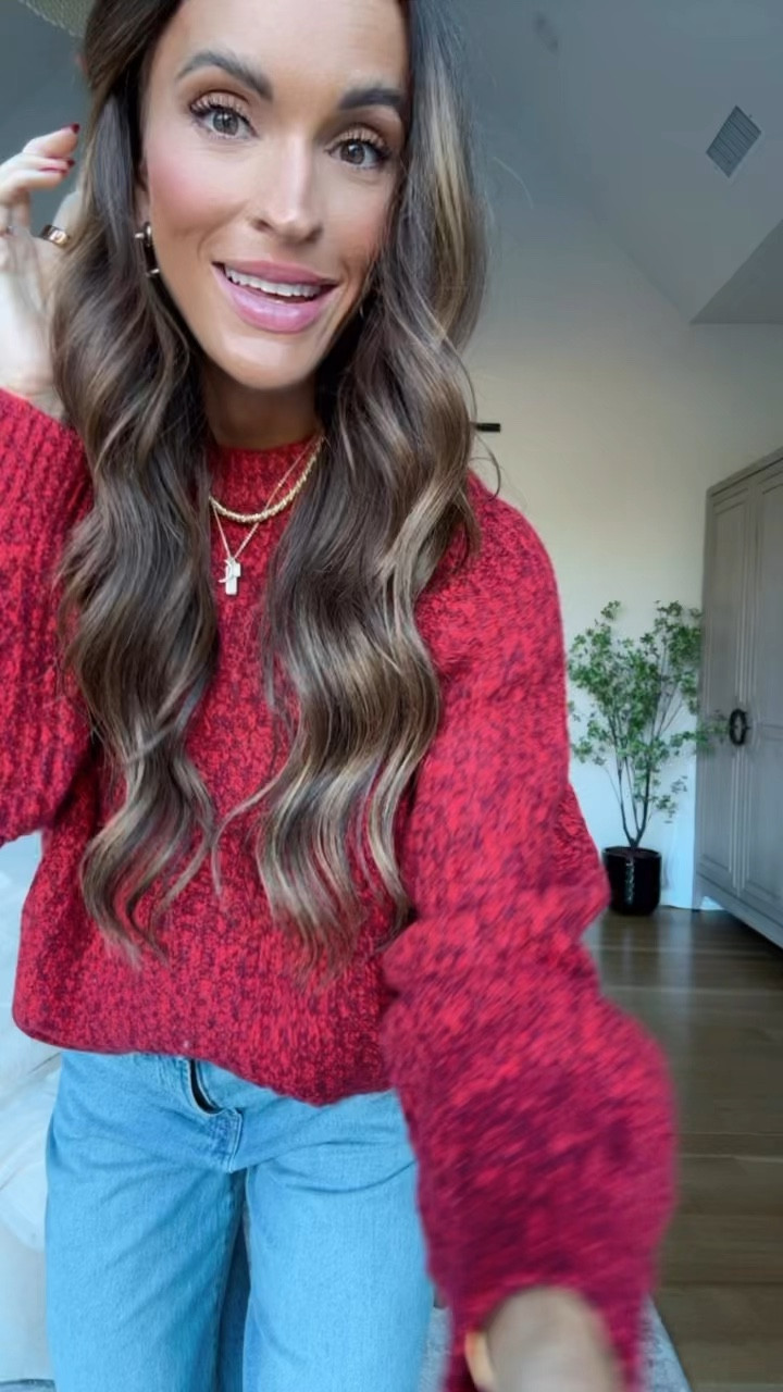 want this adorable sweater in every color!😍 40% off today! 🙌🏻 sized up to a small 

#LTKSaleAlert #LTKHoliday