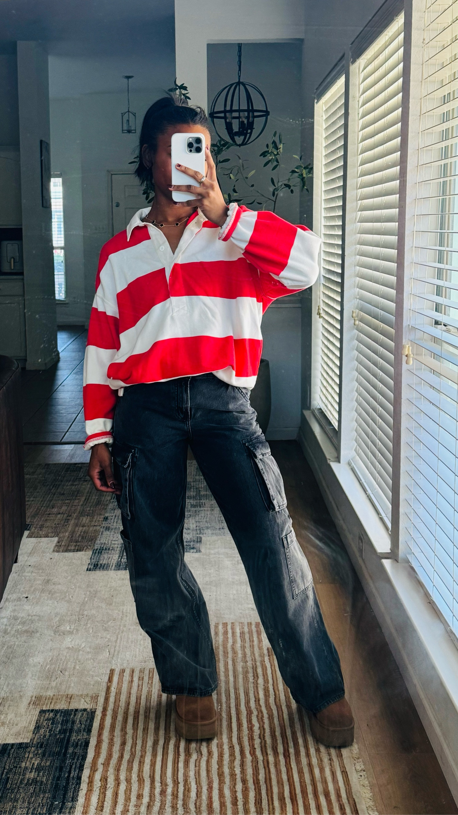 Top: small 
Jeans: 4 tall

#LTKStyleTip #LTKFindsUnder50 #LTKMidsize