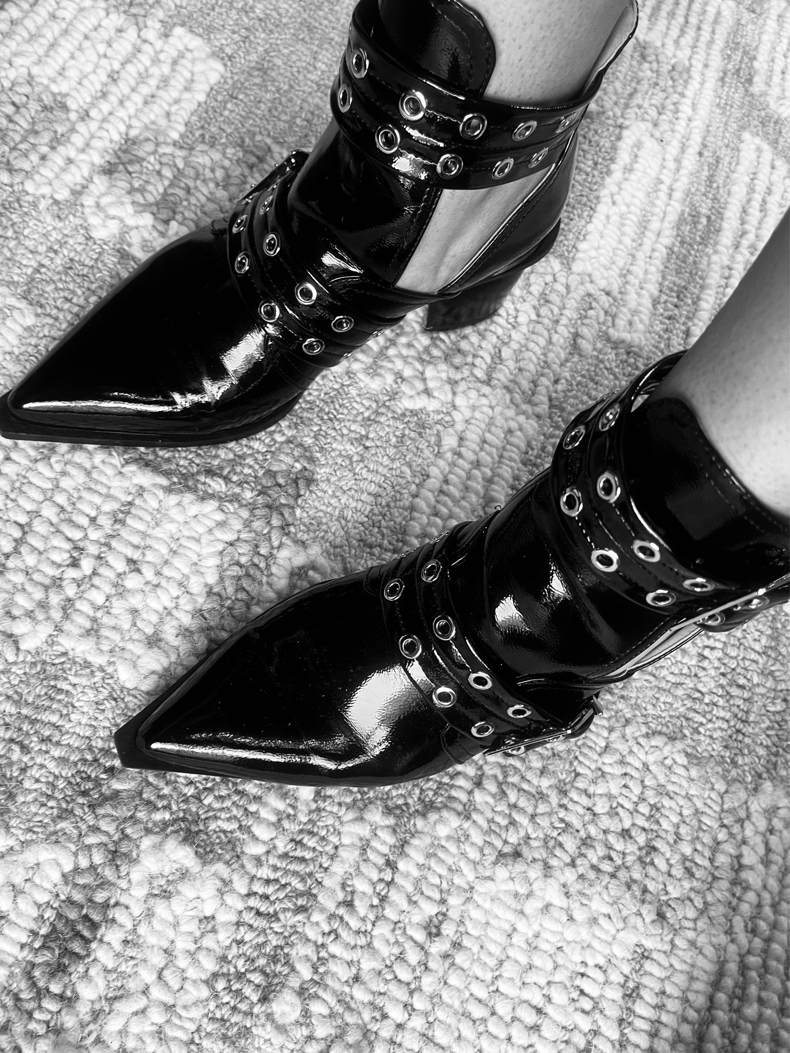 fall shoes 

#LTKSeasonal #LTKFindsUnder50 #LTKStyleTip
