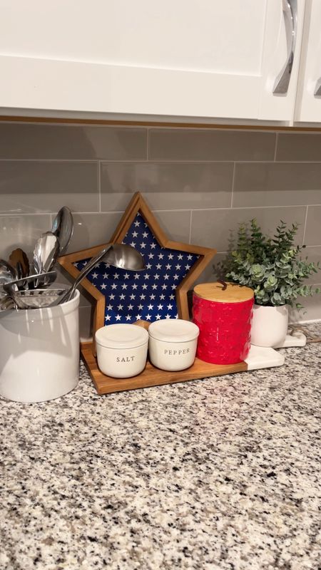 Style my kitchen counter with me for the Fourth of July 🇺🇸 kitchen decor / home decor / kitchen styling 

#LTKhome #LTKSeasonal