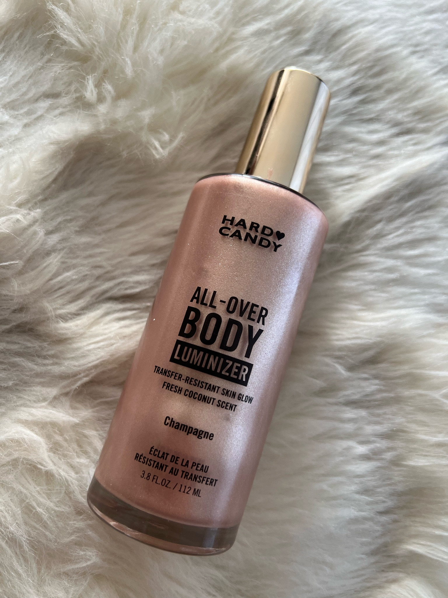 I just found this beautiful body luminizer and I'm in love

#LTKFind