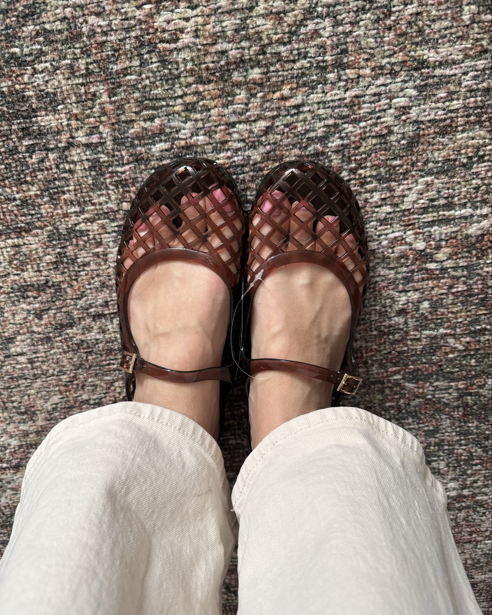 Jelly sandals are all the rage this summer! Love these feminine ones  

#LTKSpringSale #LTKOver40 #LTKootd