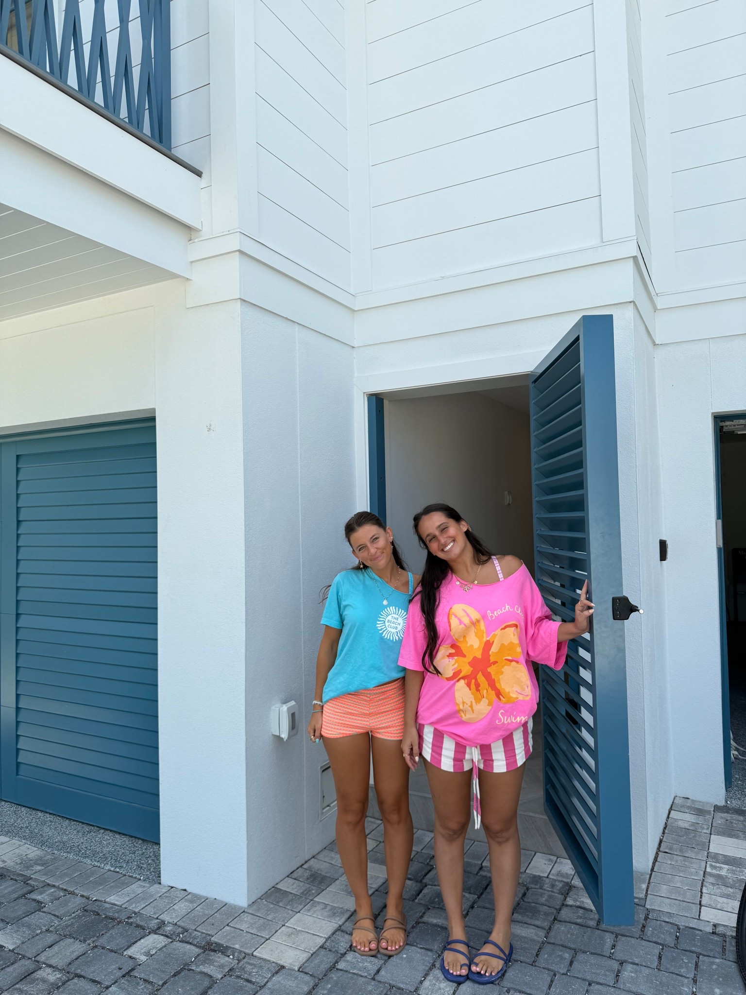 These blue crocs sandals are 25% off right now! perfect for summer beach days!! 

#LTKShoeCrush #LTKSaleAlert #LTKSeasonal