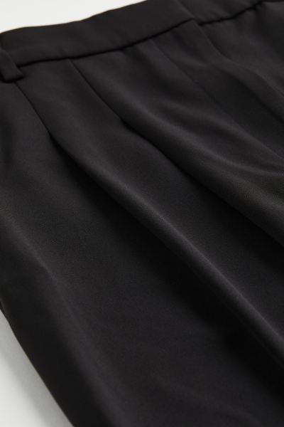 Wide trousers - Black - Ladies | H&M GB | H&M (UK, MY, IN, SG, PH, TW, HK)