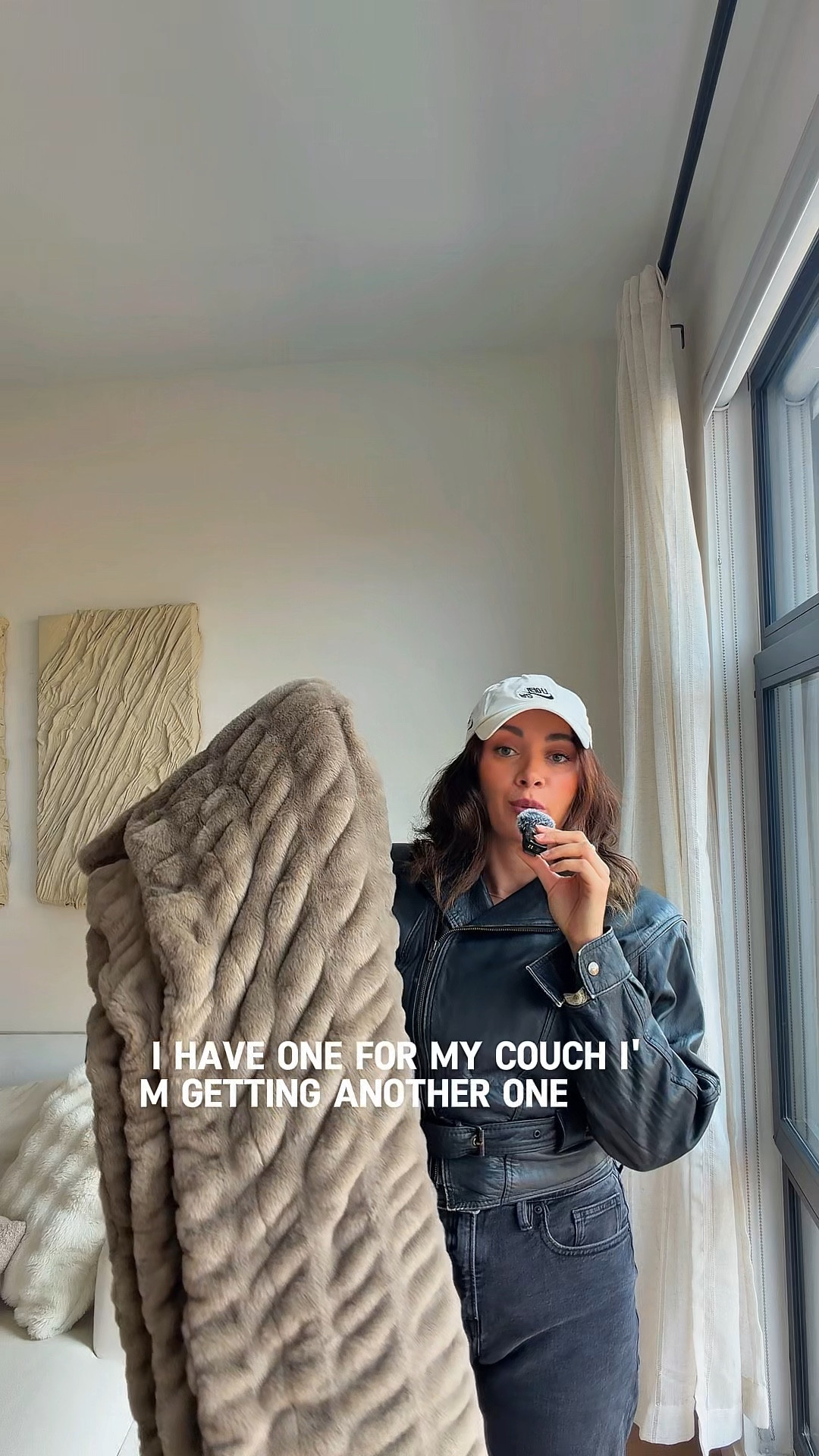 Code: SIANA55 to save on Lola Blankets for the next 48 hours!

#LTKHoliday #LTKGiftGuide #LTKHome