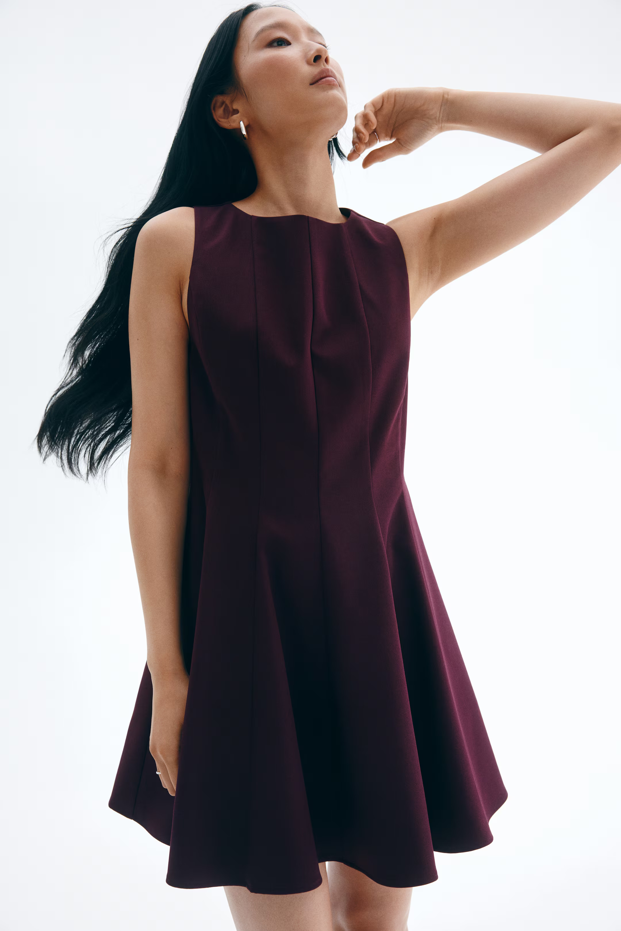 Flared-skirt dress | H&M (UK, MY, IN, SG, PH, TW, HK)