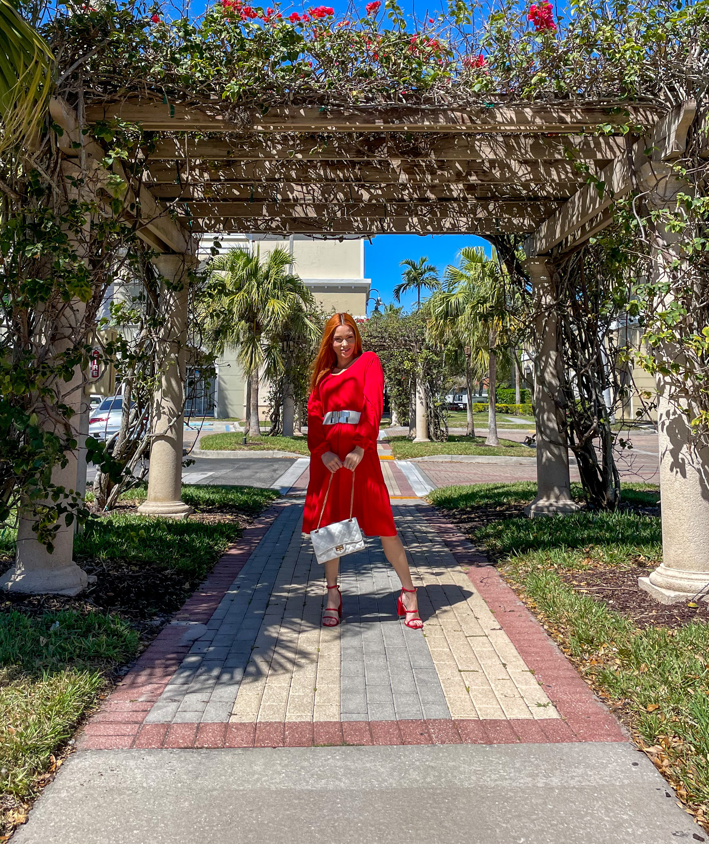 Love this dress for those not warm but also not cold spring days. It has pockets, long sleeves and the bottom is pretty flowy.  Wearing size small and it's TTS. Matched it with a pair of comfy chunky heels, a belt and a small clutch. 

#LTKStyleTip #LTKFindsUnder50 #LTKPetite