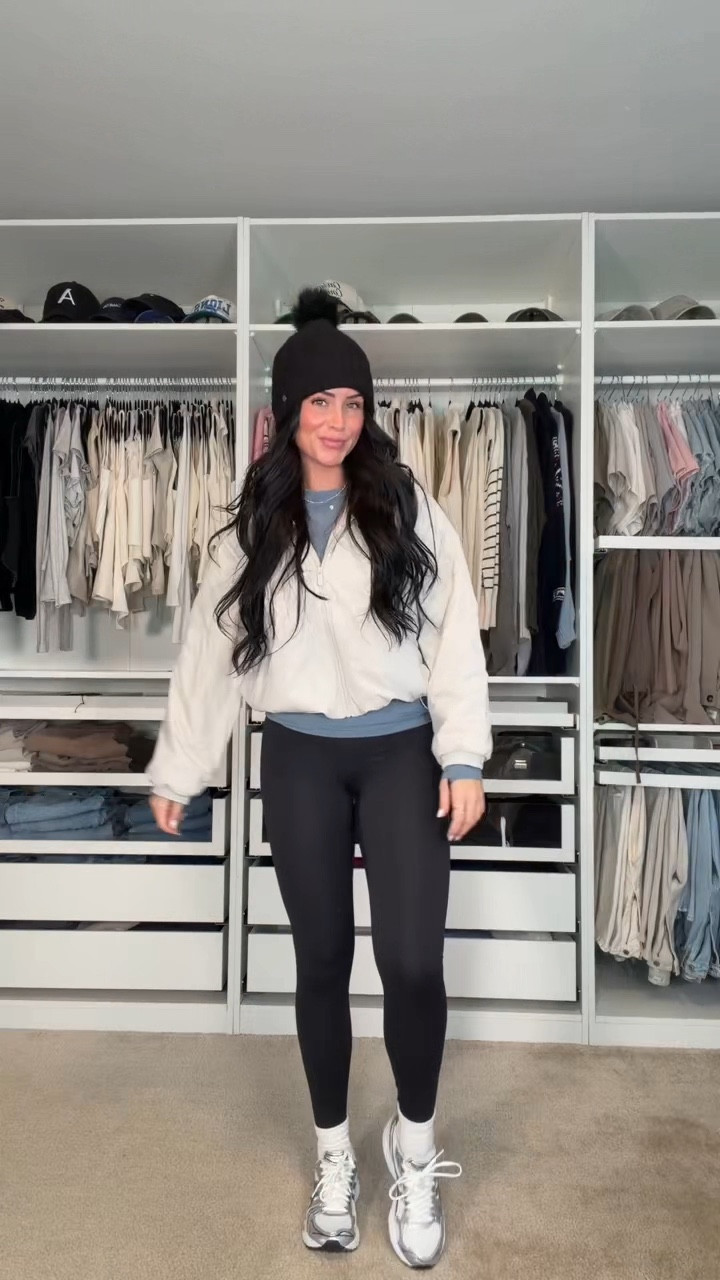 The cutest lululemon outfit 🖤 my outfit details are on LTK! 

My sizing 5’7, 145lbs, 32dd
size small tops, size 4 leggings. Shoes TTS





#LTKActive #LTKootd #LTKgrwm