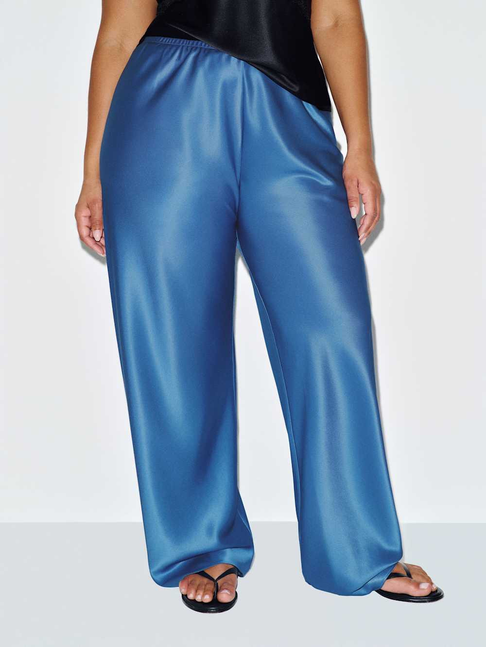 Gale Satin Mid Rise Bias Pant Es | Reformation (Global)