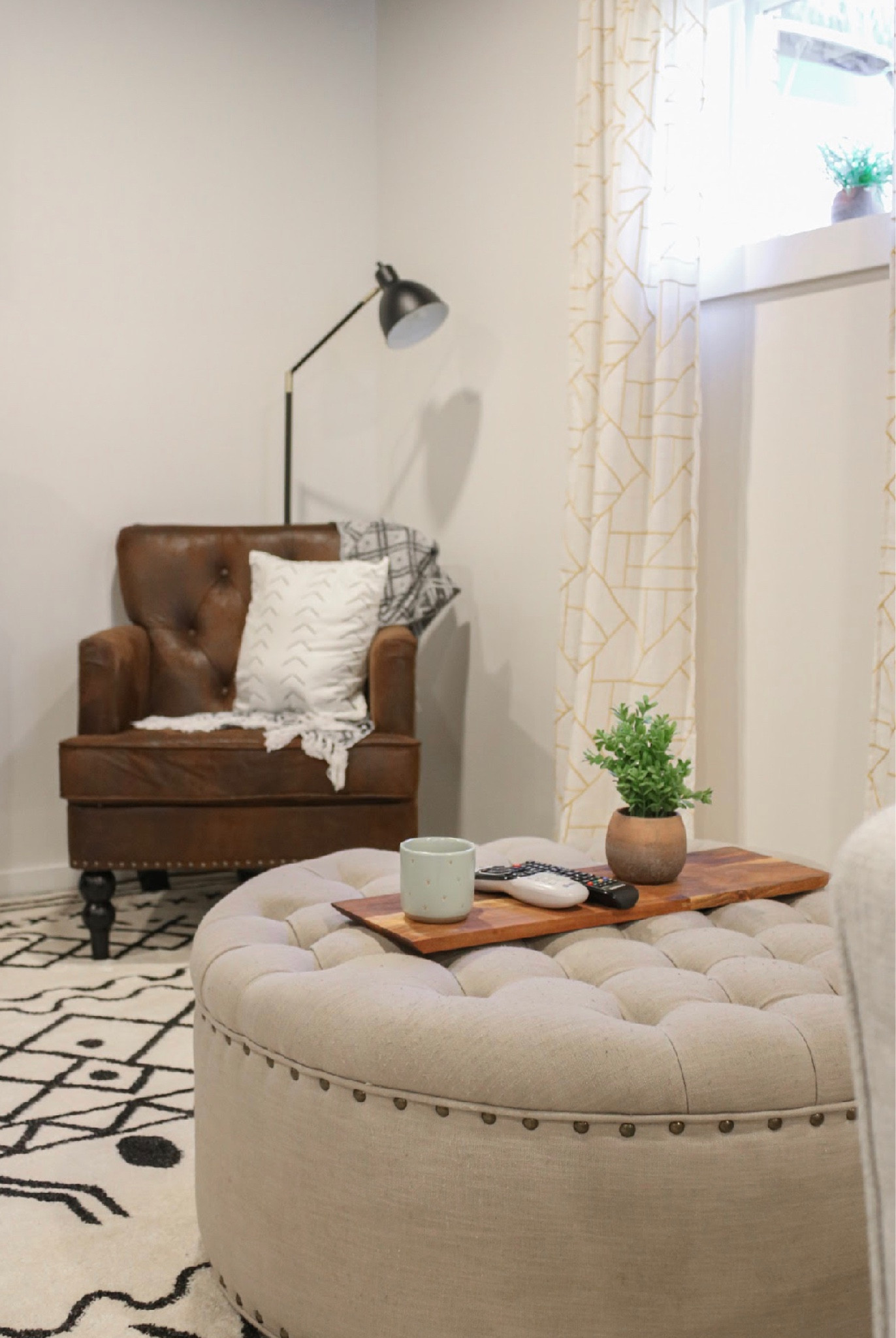 Cozy Airbnb corners are the best✨ 

#LTKfamily #LTKstyletip #LTKhome