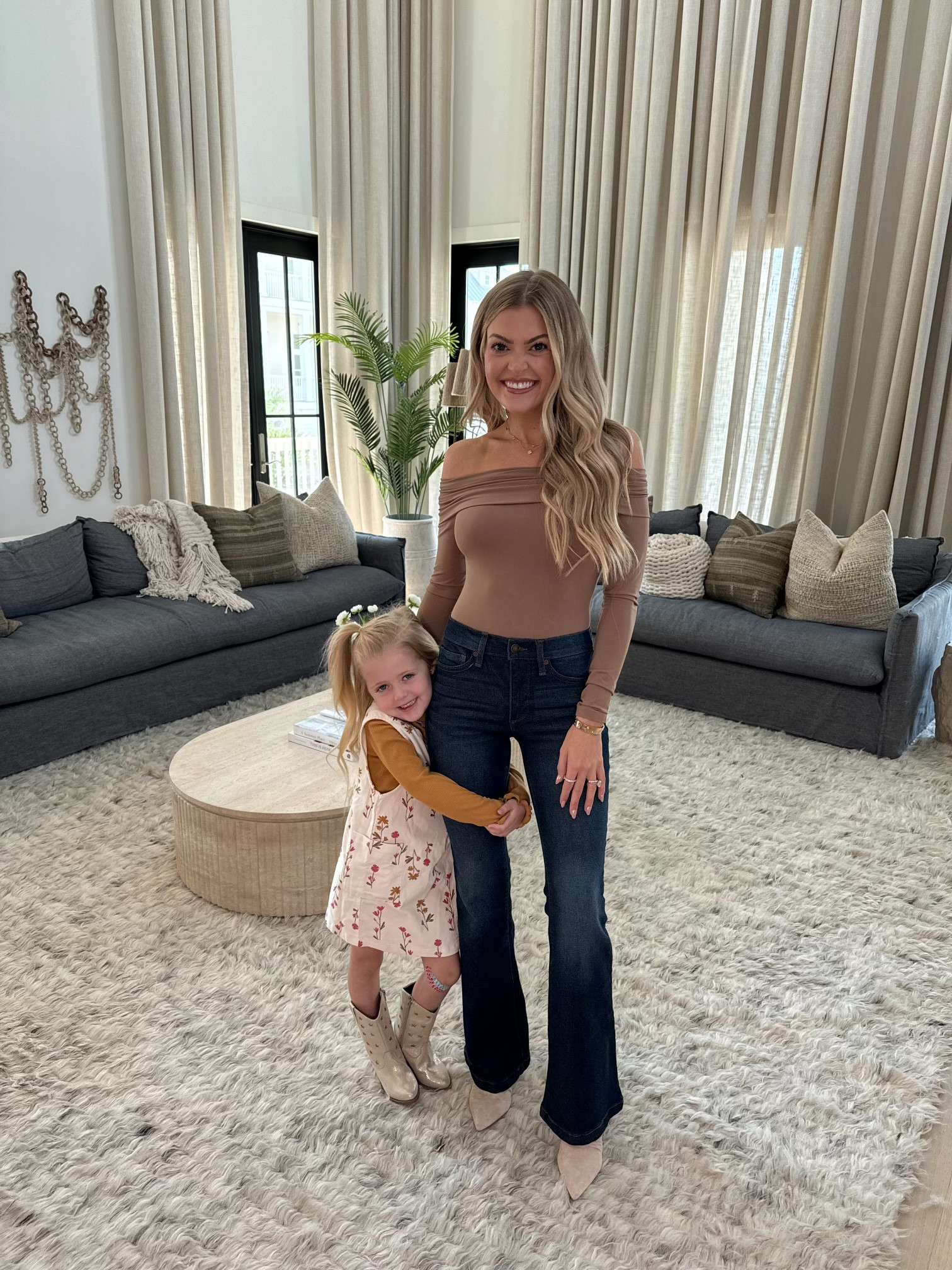 Just got these pieces in from
Walmart for Brynnie and I! Absolutely love these jeans and top, perfect for fall! Brynnie’s outfit is also from Walmart, would look so cute for fall family photos! 

Walmart fashion, Walmart finds, Walmart outfit 

#LTKFindsUnder50 #LTKFindsUnder100 #LTKSeasonal