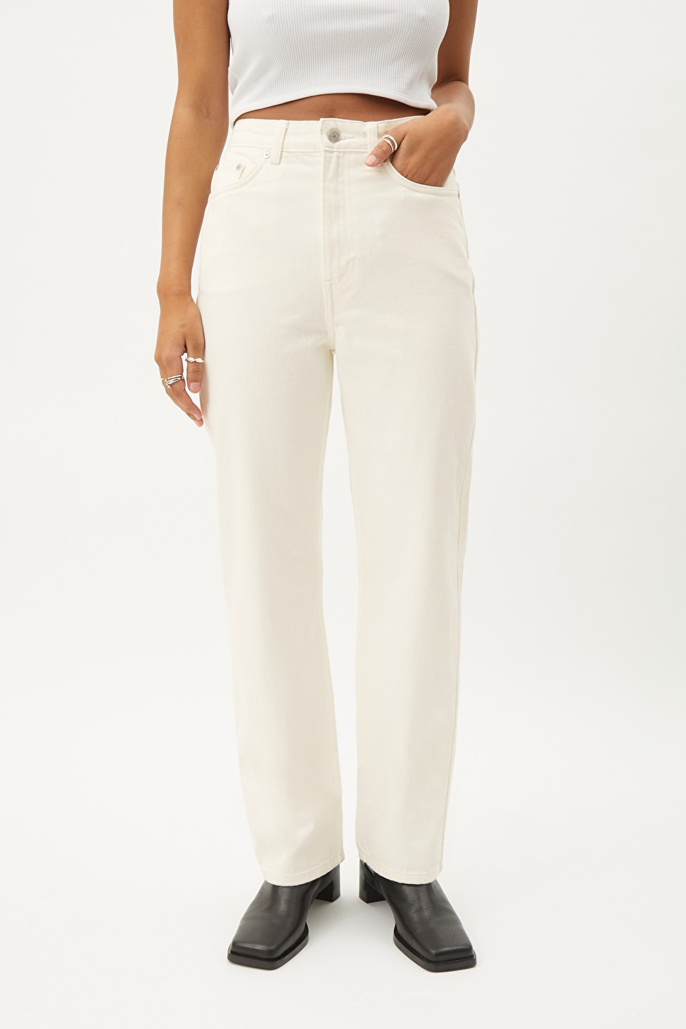 Rowe Extra High Straight Jeans | Weekday