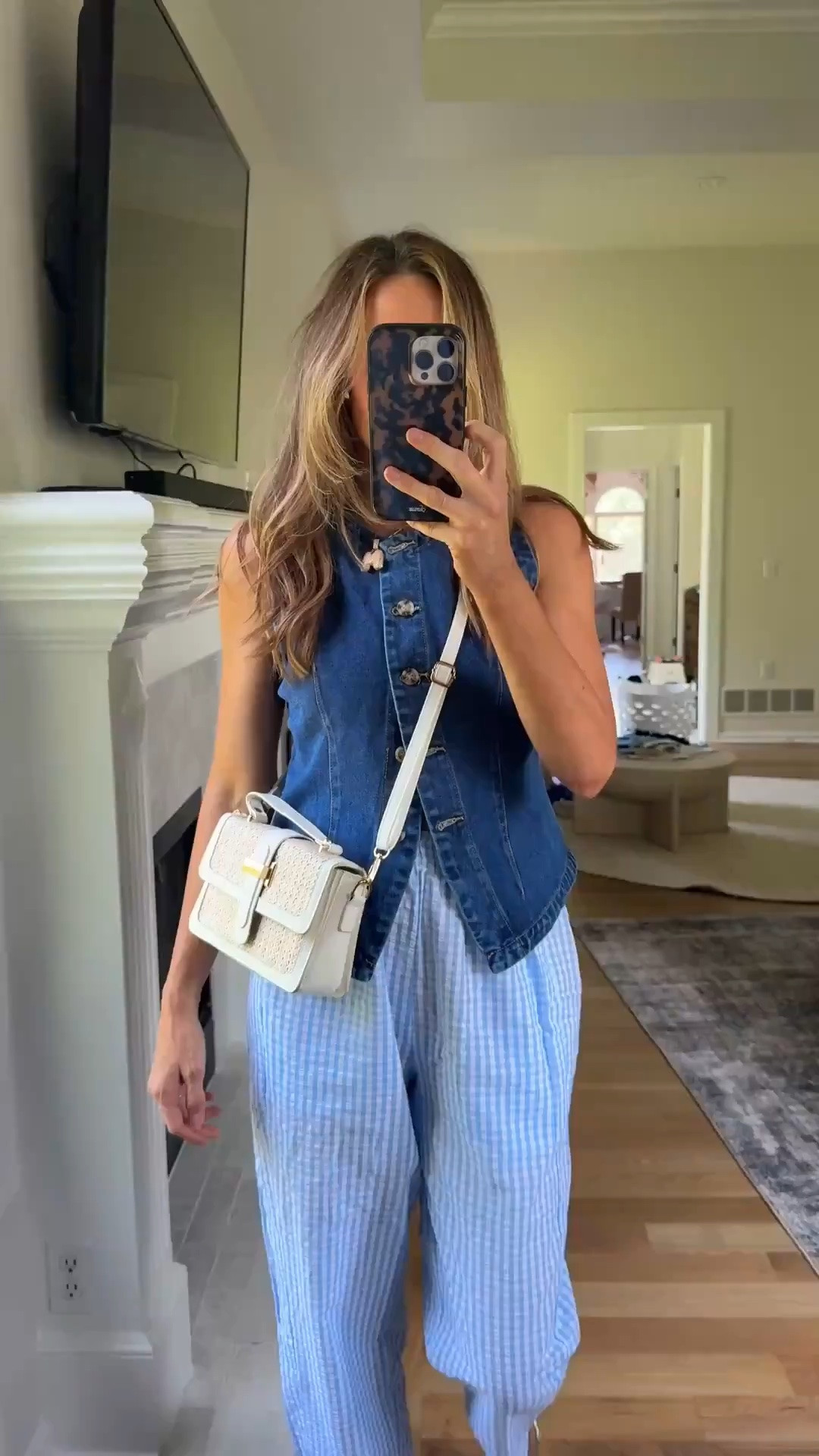 Summer OOTDs have been so fun lately ☀️✨ This look is one of my favorites lately!

#LTKootd #LTKmomlife #LTKgrwm