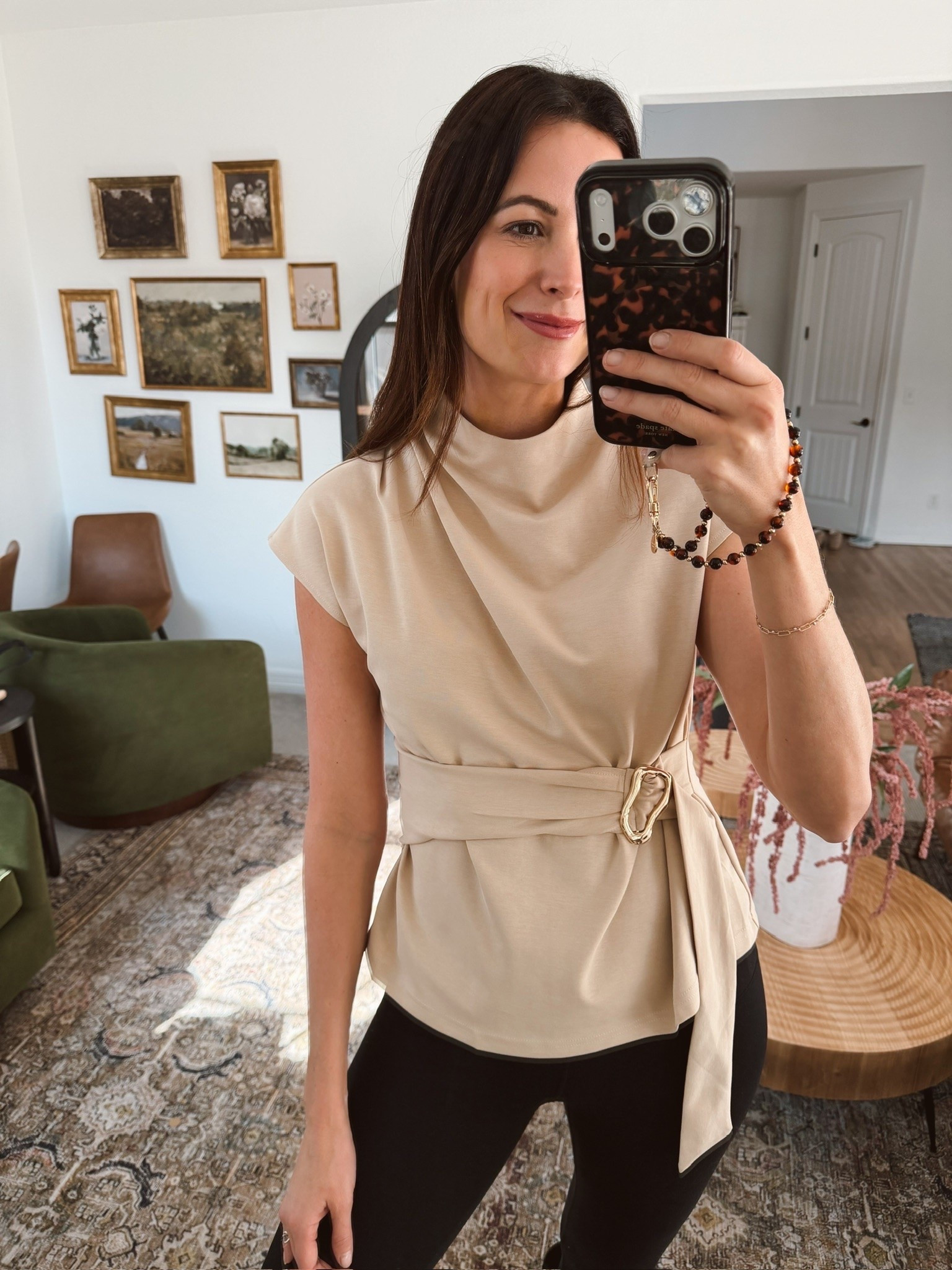 This is the cutest top, so chic and affordable!!

#LTKgrwm #LTKootd #LTKSaleAlert