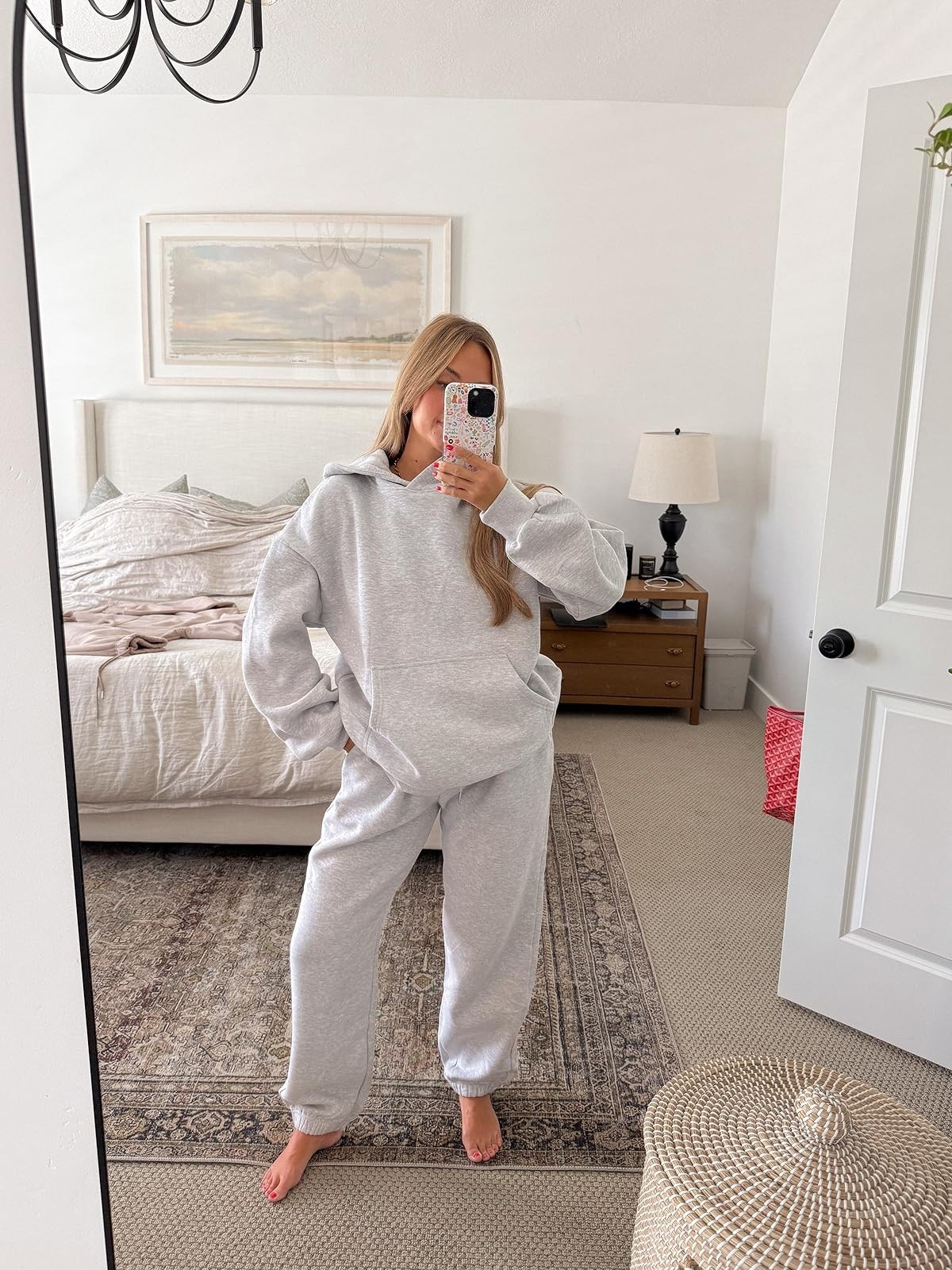 Amazon basic sweat set!!!! It’s the perfect oversized set you need in your wardrobe 😍 amazon matching set, cozy basics, winter fashion sets, fall fashion sets.

#LTKFindsUnder50 #LTKStyleTip