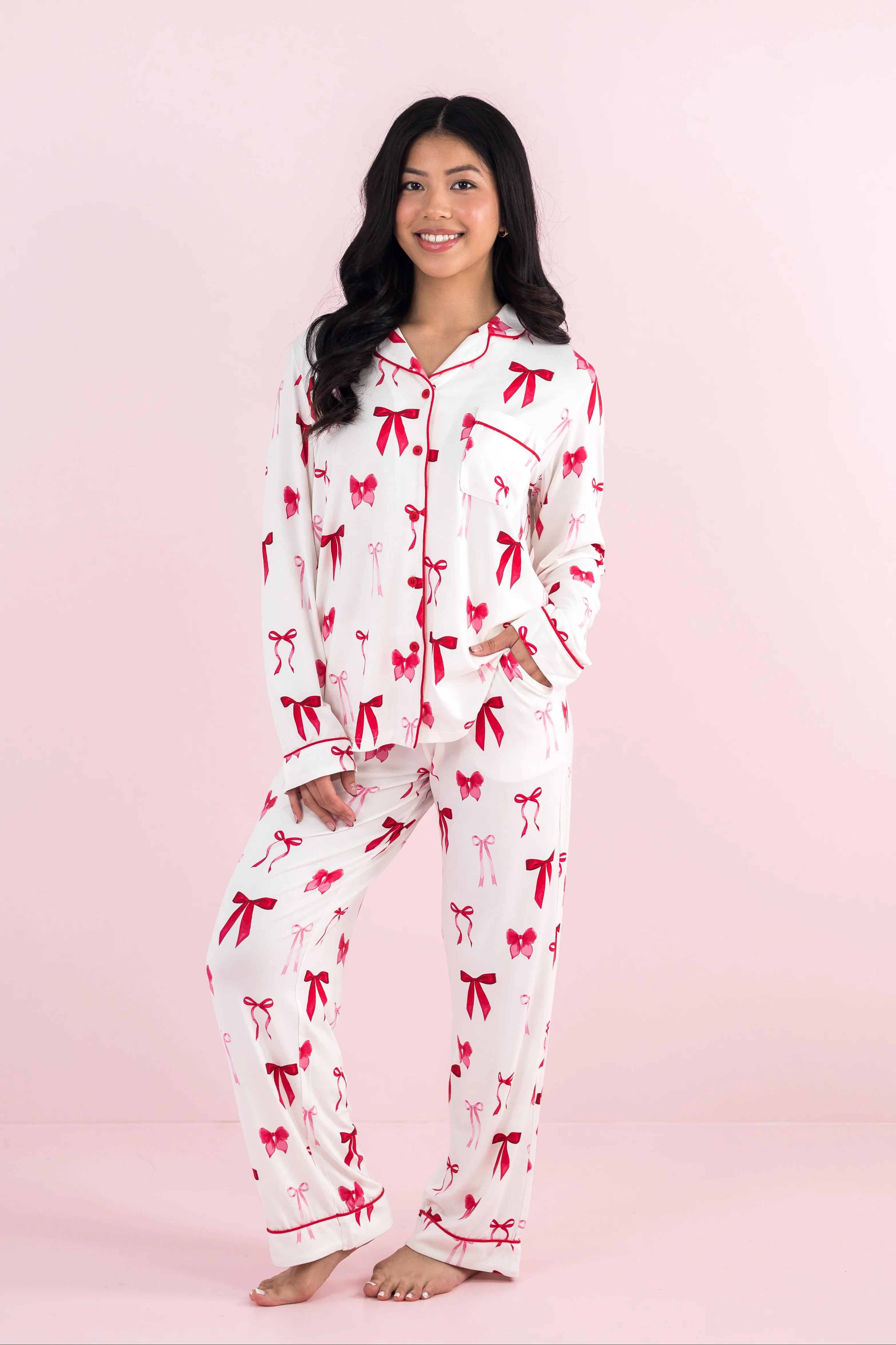 Bamboo Long-Sleeved Women's Pajama Set in Big Love Bow | Kyte Living