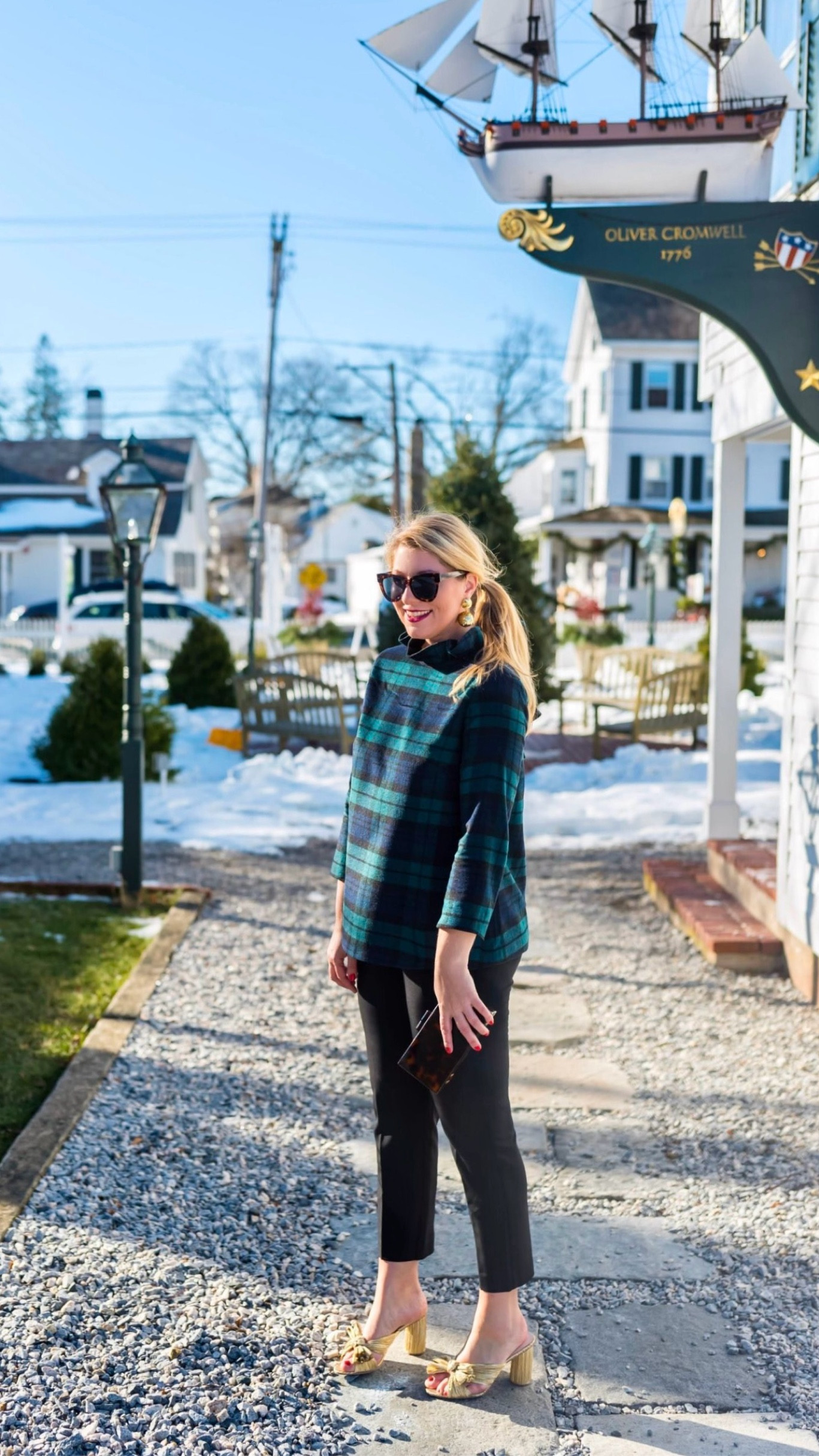 My Blackwatch top is 70% off today for the cyber sale ✨🎄🎁

#LTKSaleAlert #LTKHoliday #LTKCyberWeek