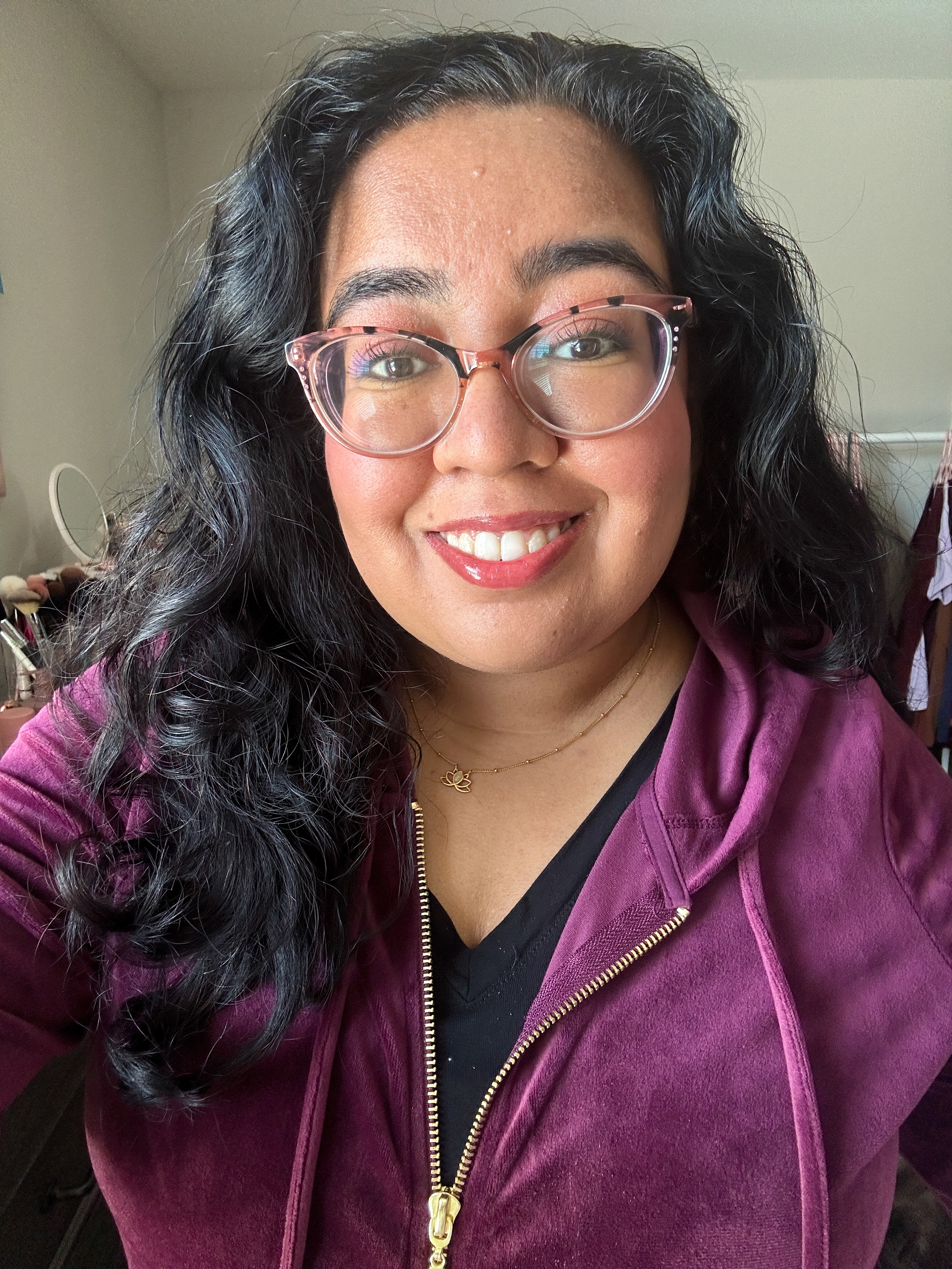 🌟 Achieve the perfect cozy, everyday makeup look with my go-to essentials! 💖 This look is all about comfort and natural beauty—ideal for any occasion.

#LTKStyleTip #LTKHoliday #LTKBeauty