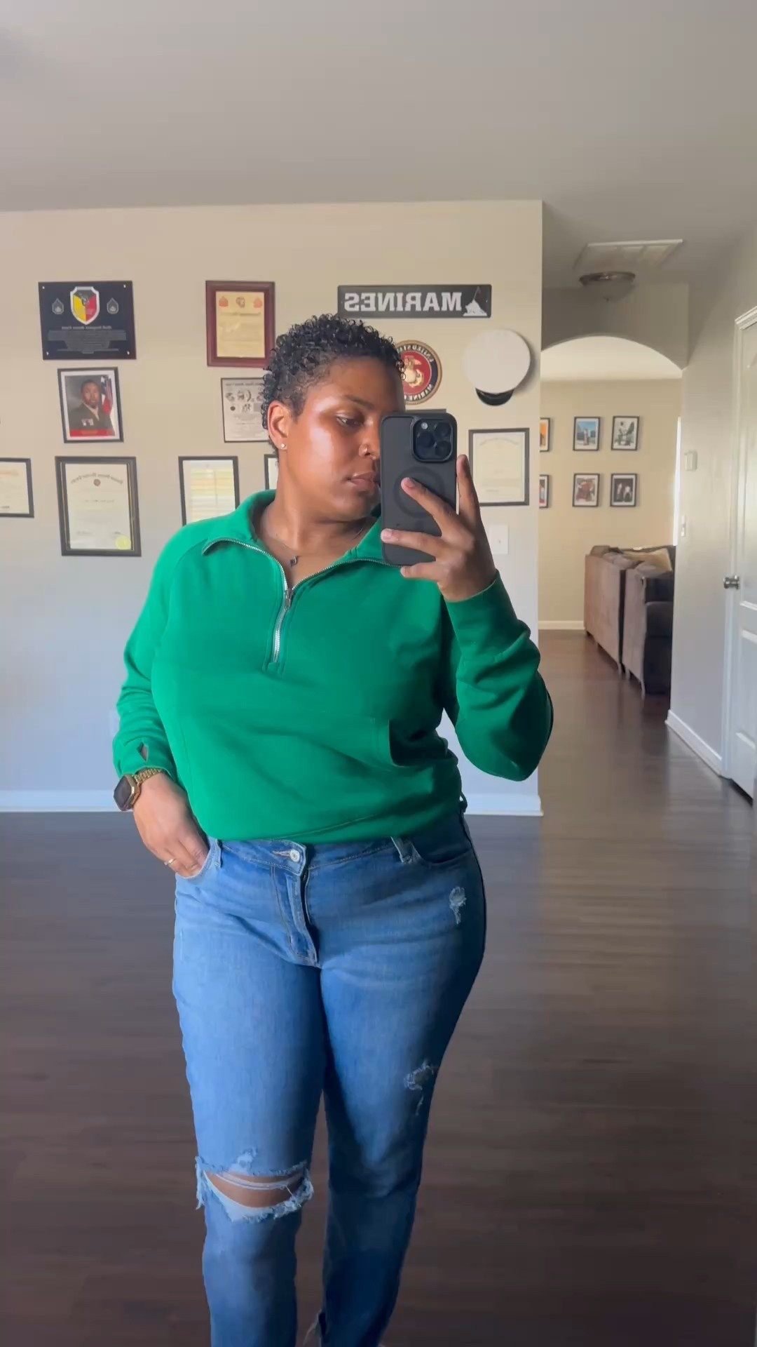 Easy and cute mom outfit 

#LTKPetite #LTKStyleTip #LTKMidsize