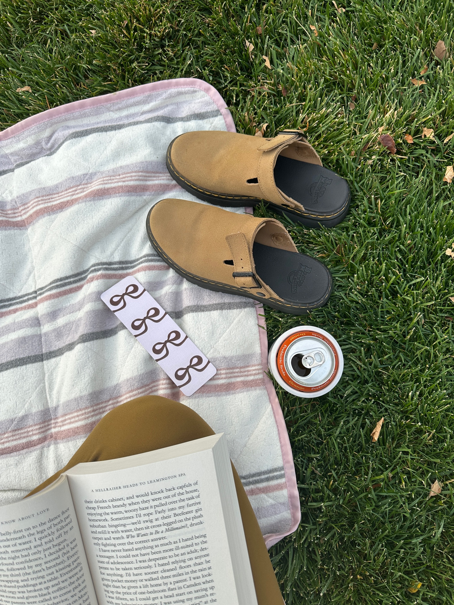 Cutest and comfiest fall to winter transition shoes. Cheaper than Birkenstock Bostons, yes please! 

#LTKShoeCrush #LTKSaleAlert #LTKFindsUnder100