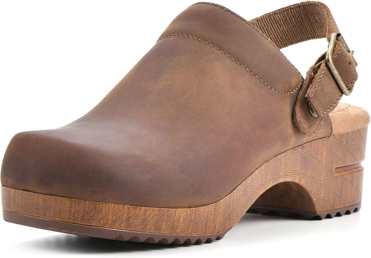 WHITE MOUNTAIN Shoes Being Leather Footbeds Clog | Amazon (US)