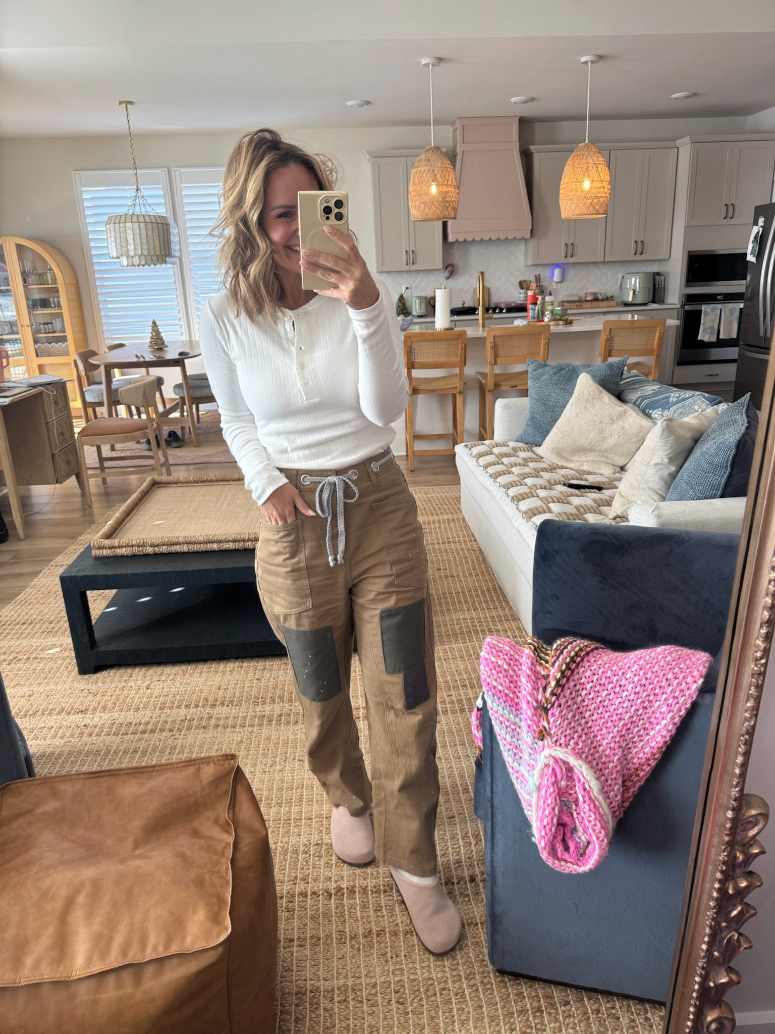 Amazon baggy patchwork jeans and staple white henley! 💗 #outfitinspo #casualoutfit #amazon 

#LTKStyleTip #LTKSeasonal #LTKFindsUnder100