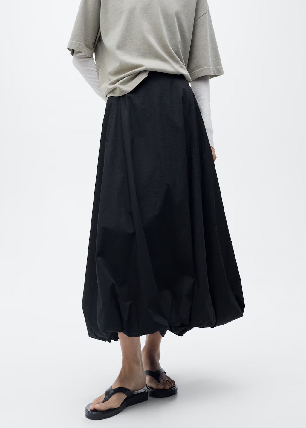 Balloon midi skirt - Women | MANGO United Kingdom | MANGO (UK)