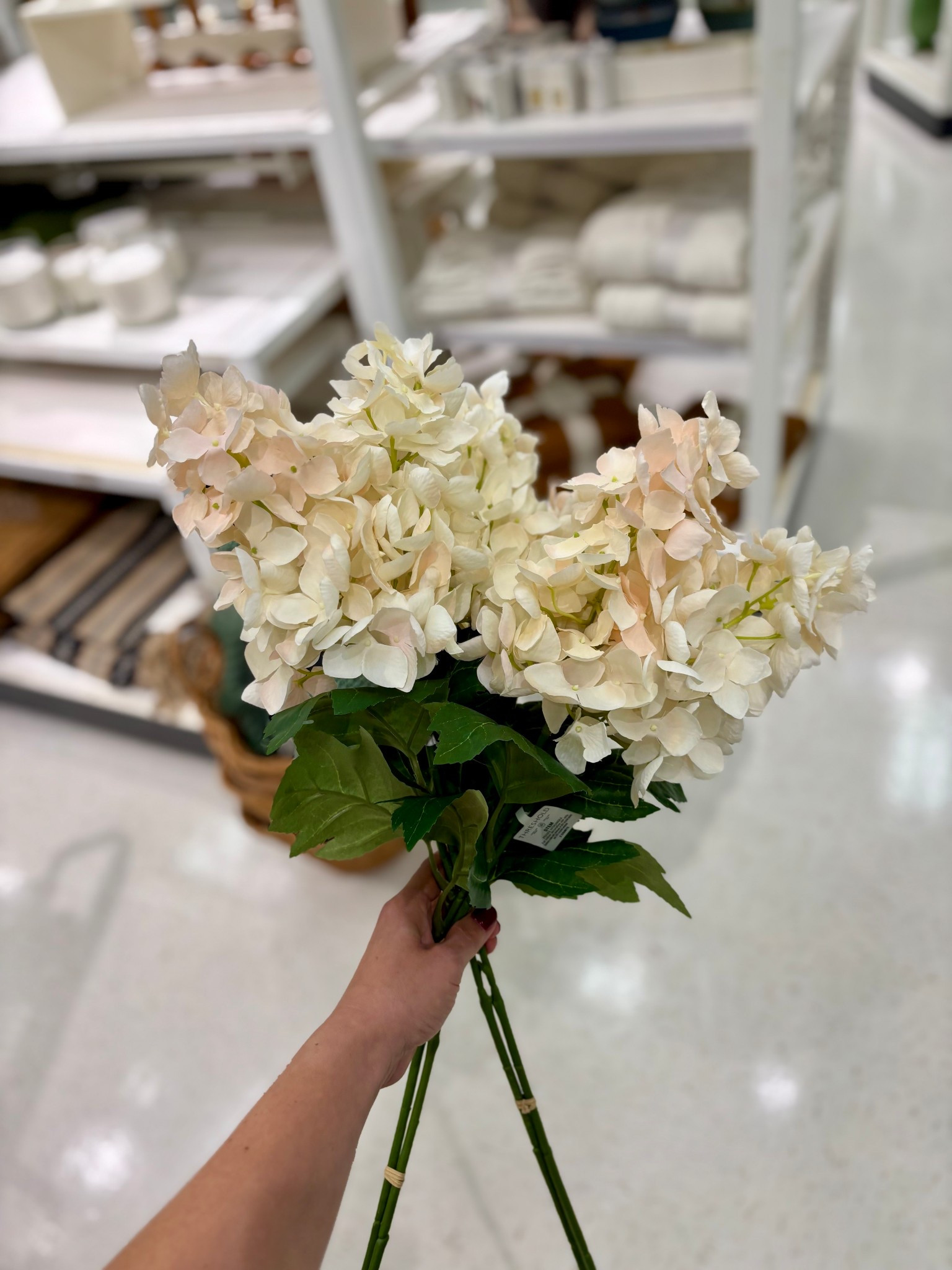 The prettiest hydrangea stems at Target! 

#LTKSeasonal #LTKHome