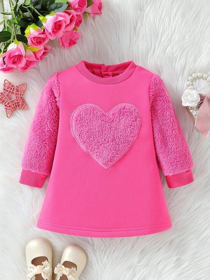 Baby Girls' Love Heart Embroidery Plush Sleeve Dress | SHEIN